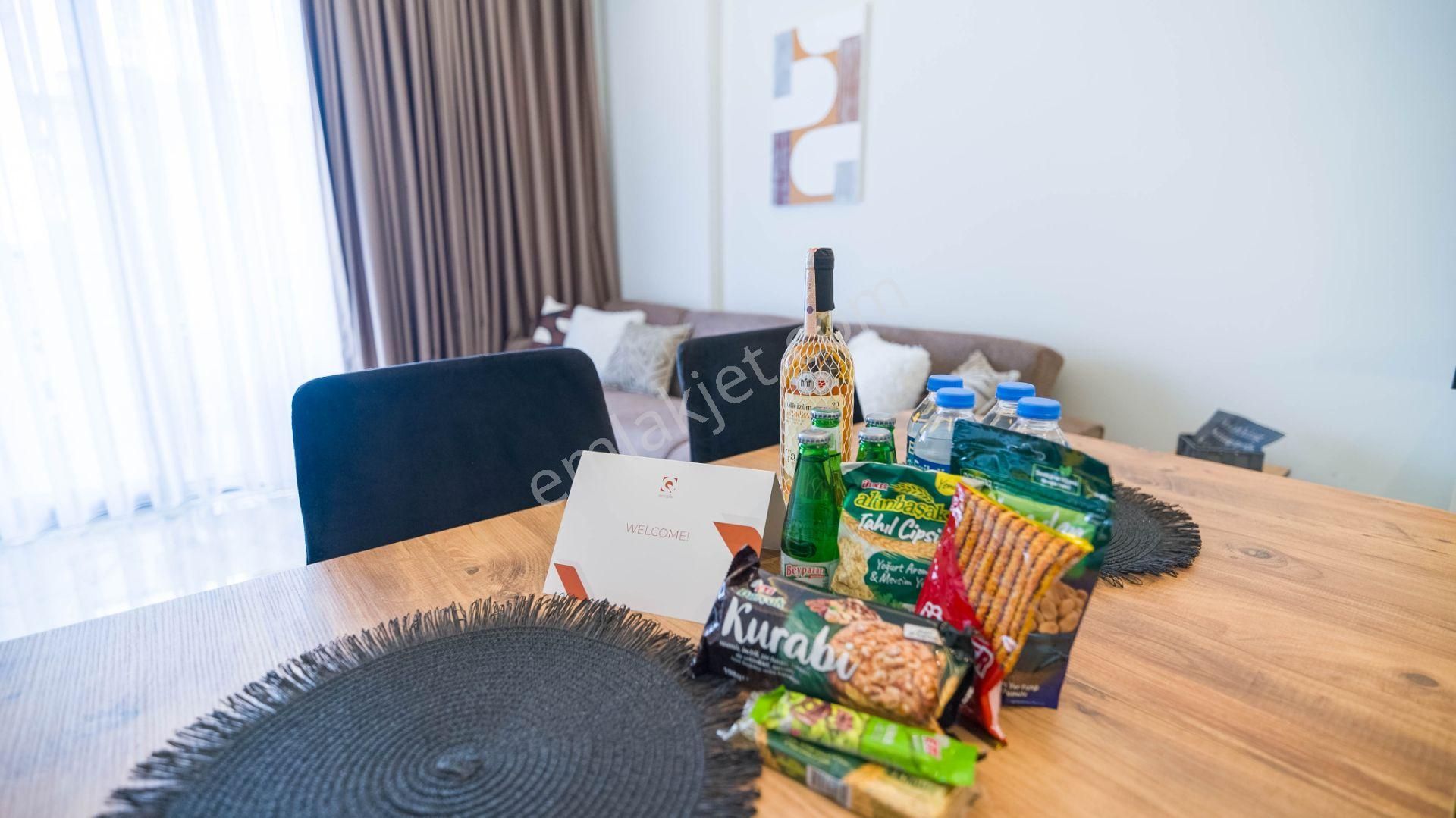 Alanya'nın Merkezinde Denize 300m Mesefade Otel Gibi Tatil Keyfi