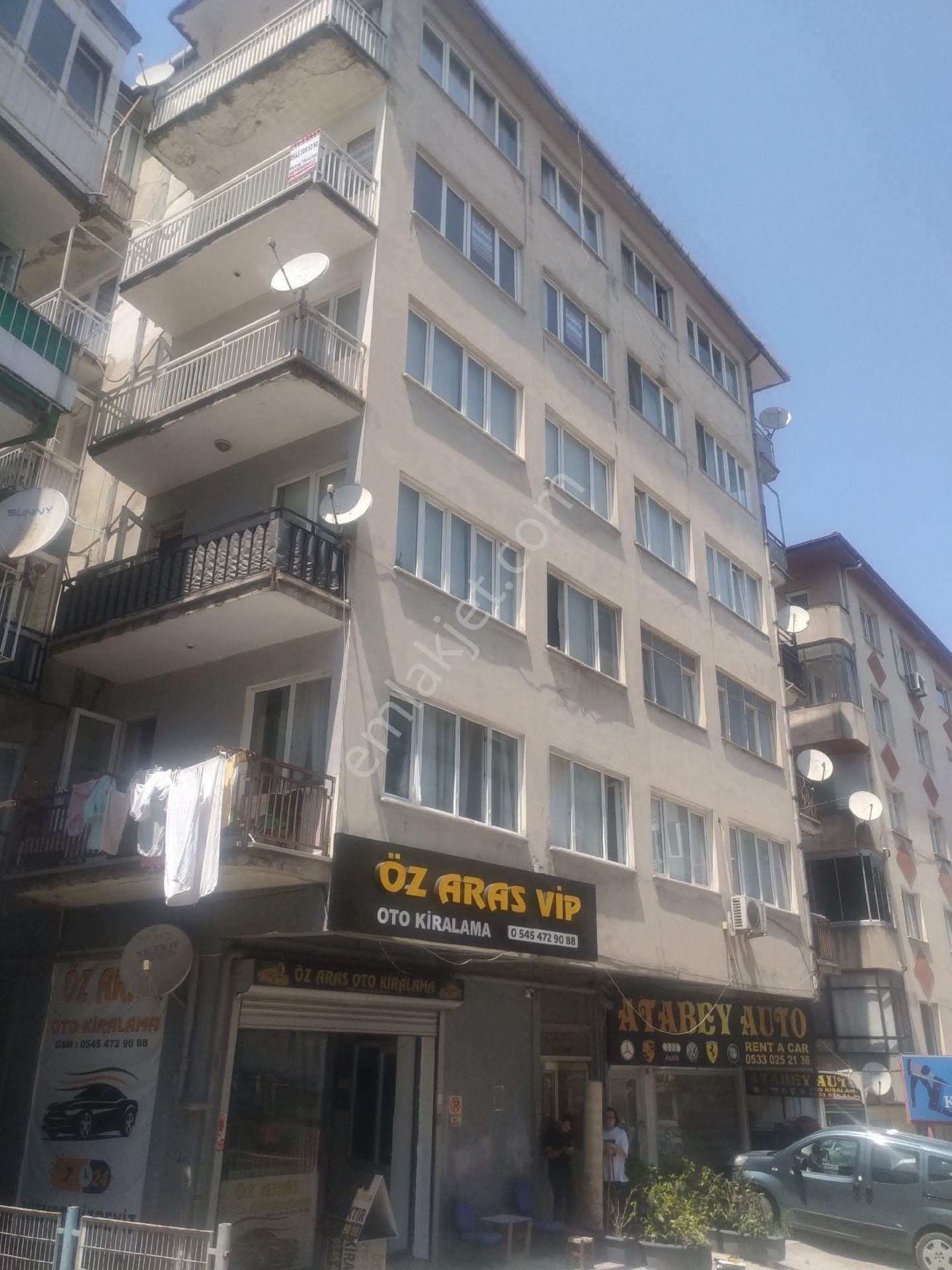 Darımstad Cadde Üzeri 2+1.90m.4.kat.doğalgaz Sobalı Daire