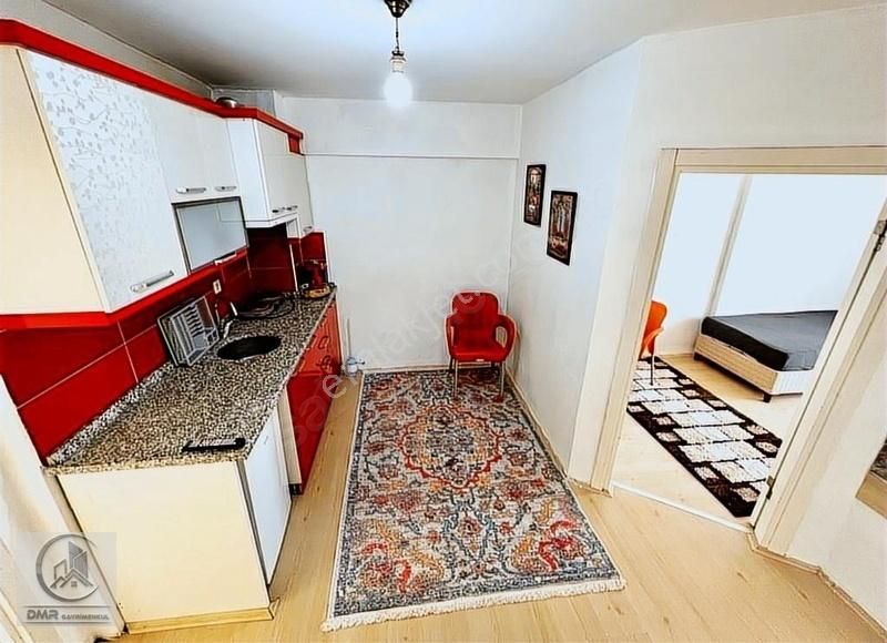 **dmr'den Uygun Fiyatlı Balkonlu 2+1 Kiralık Daire**