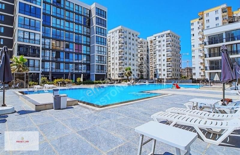 Lüks Yeni Sitede 1+1 Havuzlu Güvenlikli Eşyalı Kiralık Daire
