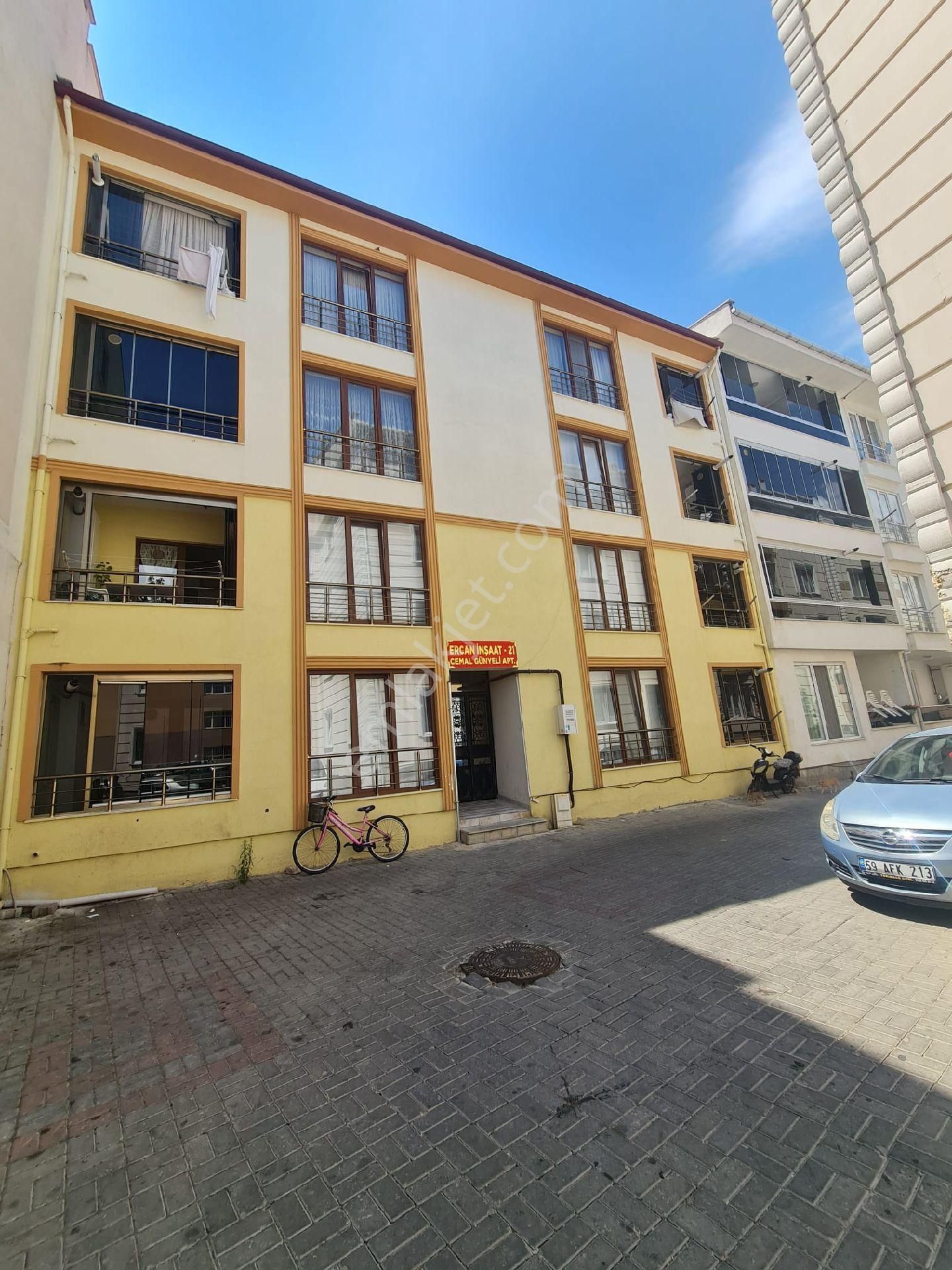 Demir Emlak Gayrimenkul Tekirdağ Şarköy Satılık 2 +1 Daire