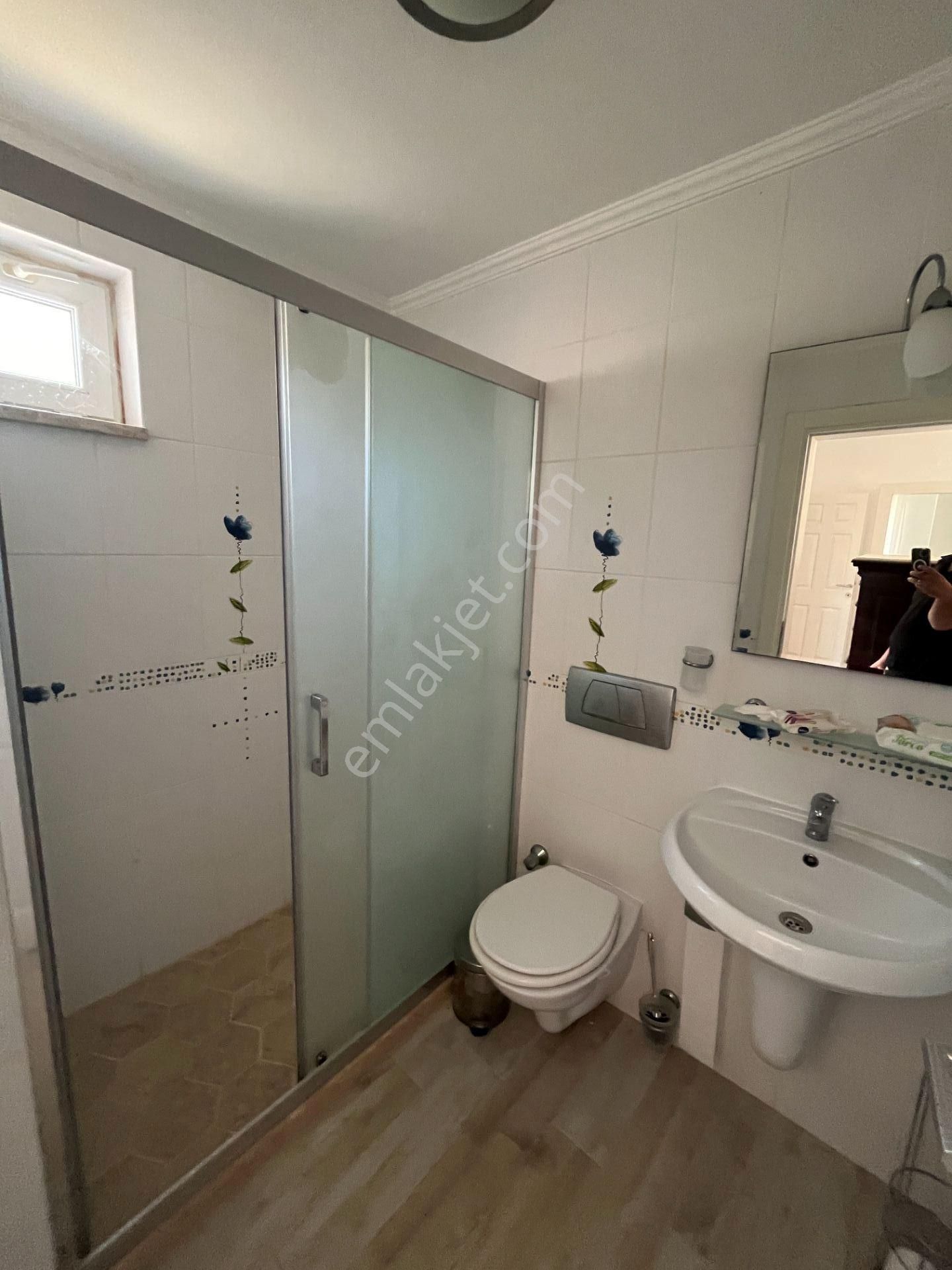 Boğaziçi'nde Müstakil Havuzlu Bahçeli Tam Müstakil Dubleks Villa - Görsel 28