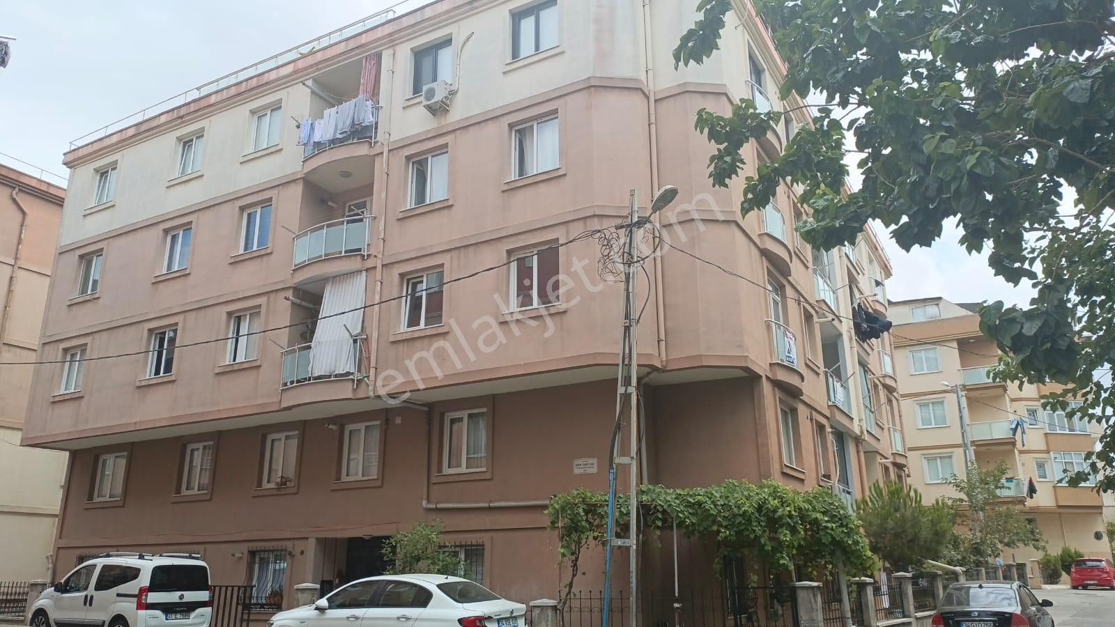 Güzelyalı Güven Emlaktan 2 Ailelik Acil Satılık 4+3 Süper Dublex Daire