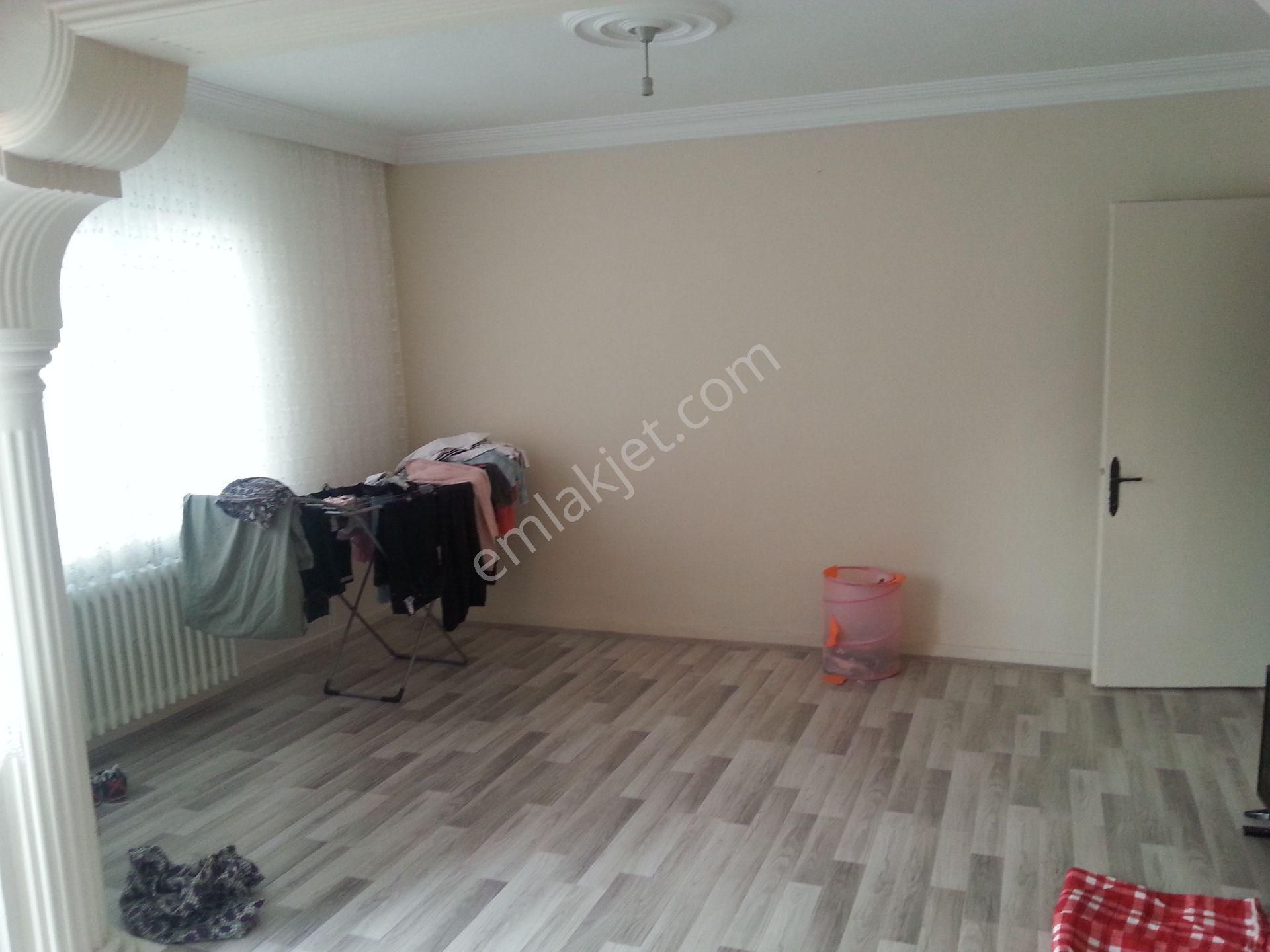 Nalçacı Cadde Cepheli Kuleye Yakın Kiralık Daire
