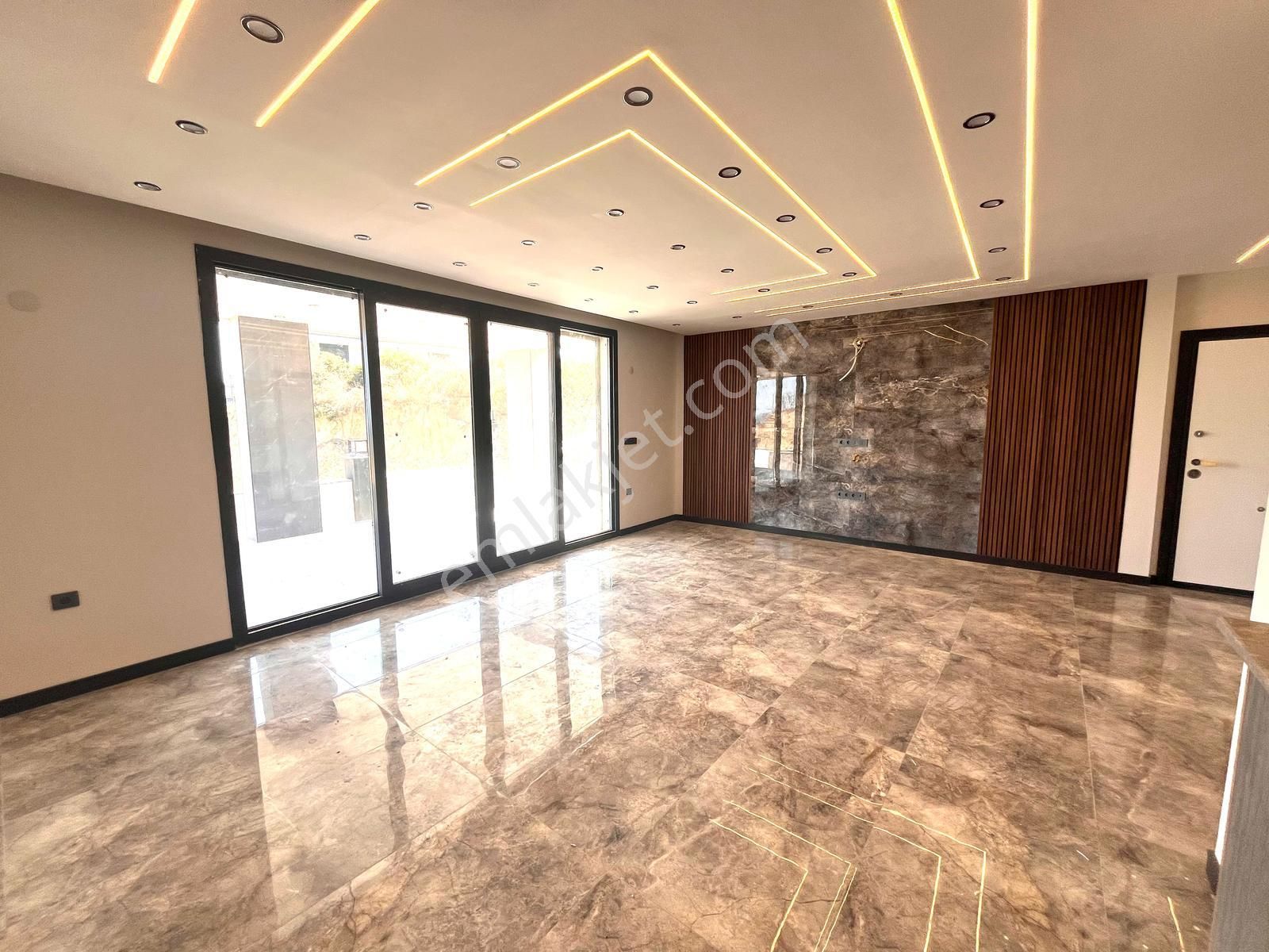 Seferihisar Atatürk Mah Tek Müstakil Deniz Manzaralı 4+1 Yazlık - Görsel 5