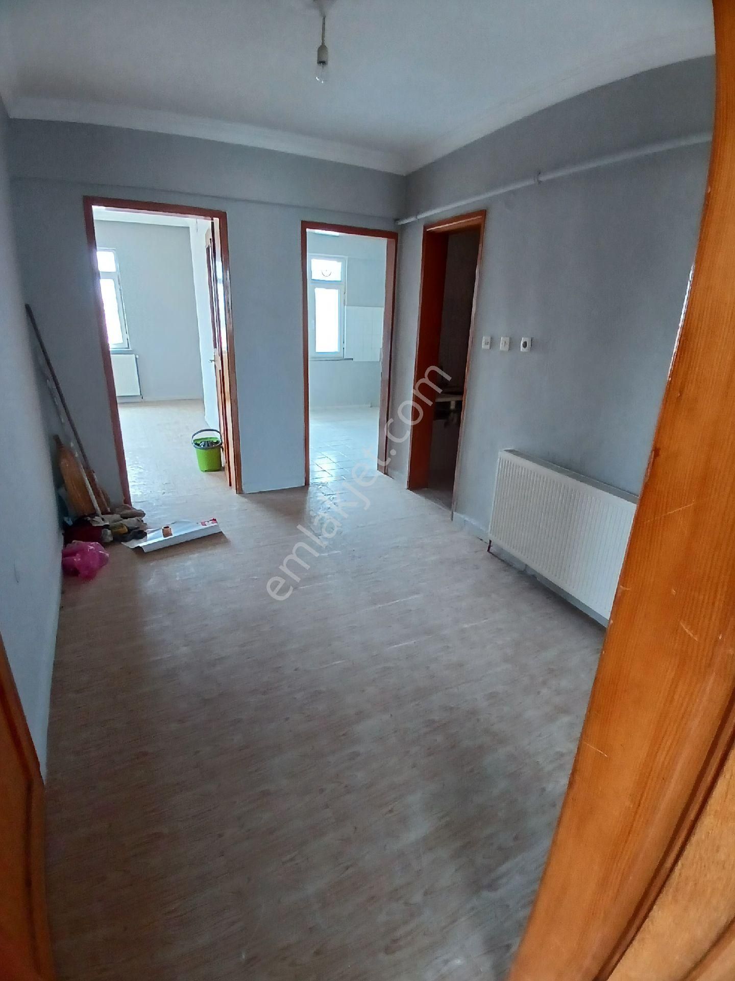 Tekirdağ Altınova Da Kiralık Geniş 2+1 Daire - Görsel 3