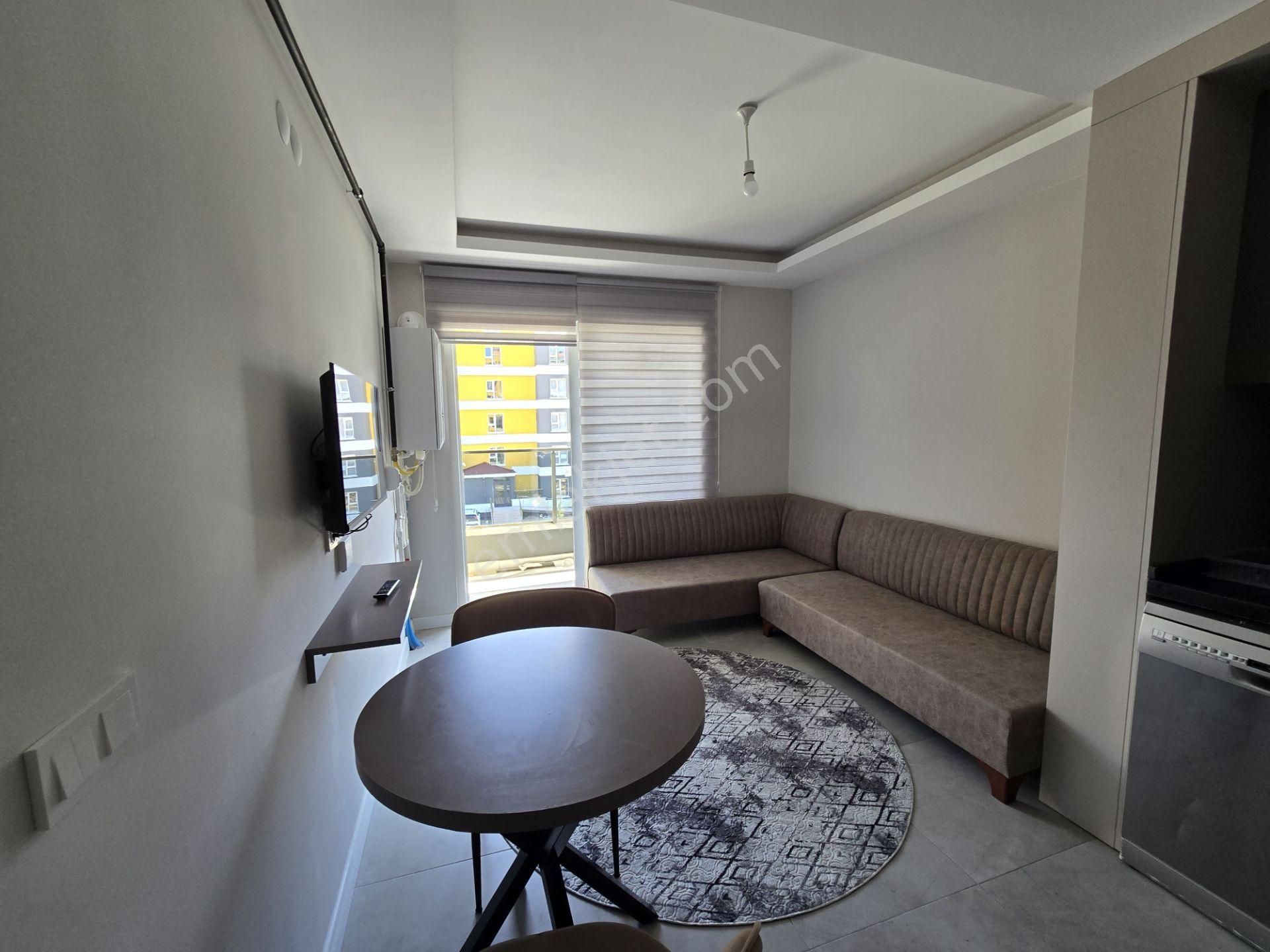 Pursaklar Protokol Yolu'nda Eşyalı 2+1 Lüks Daire