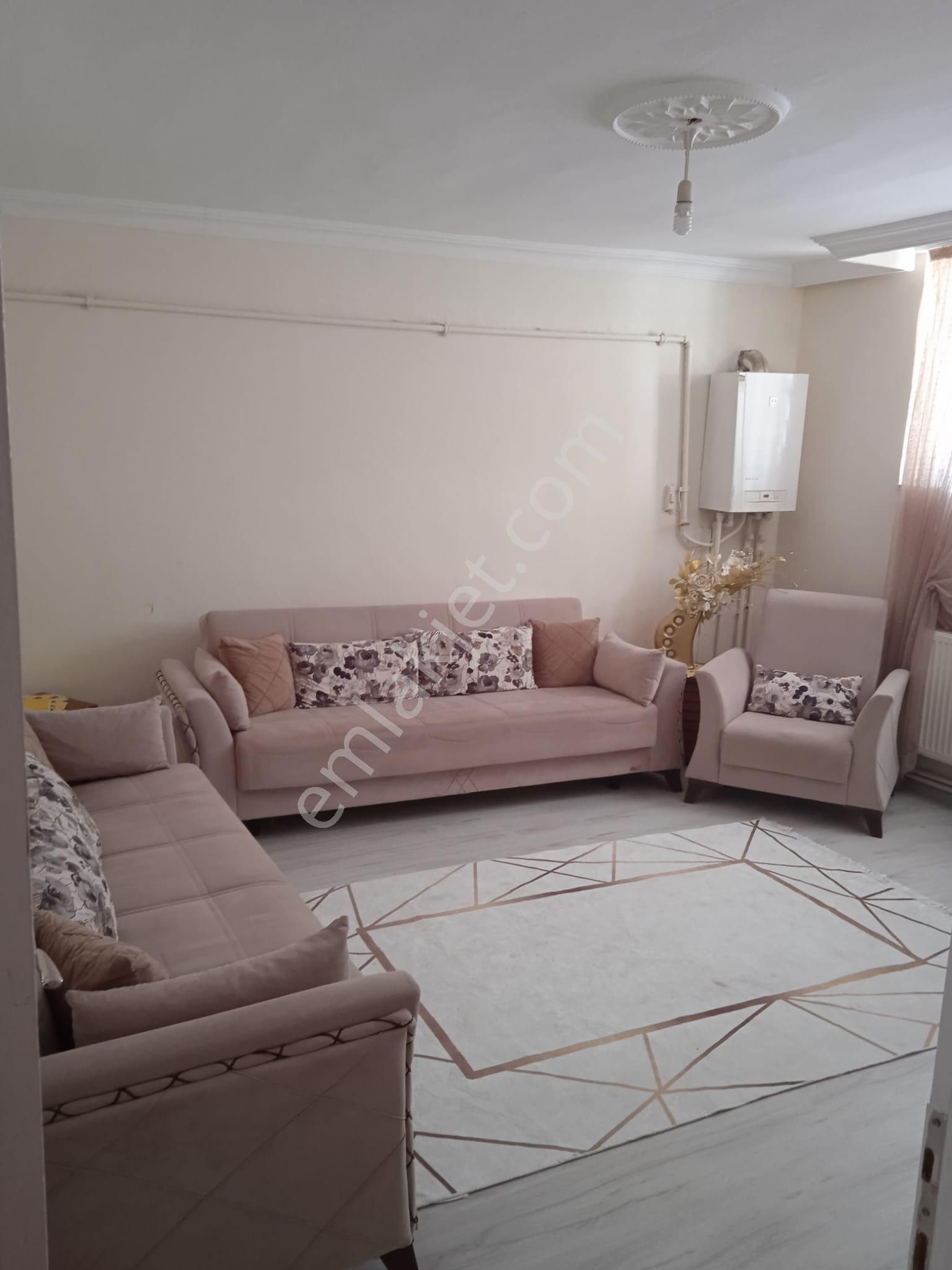 Edirne Ayşekadında Satılık Full Eşyalı 2+1 Daire
