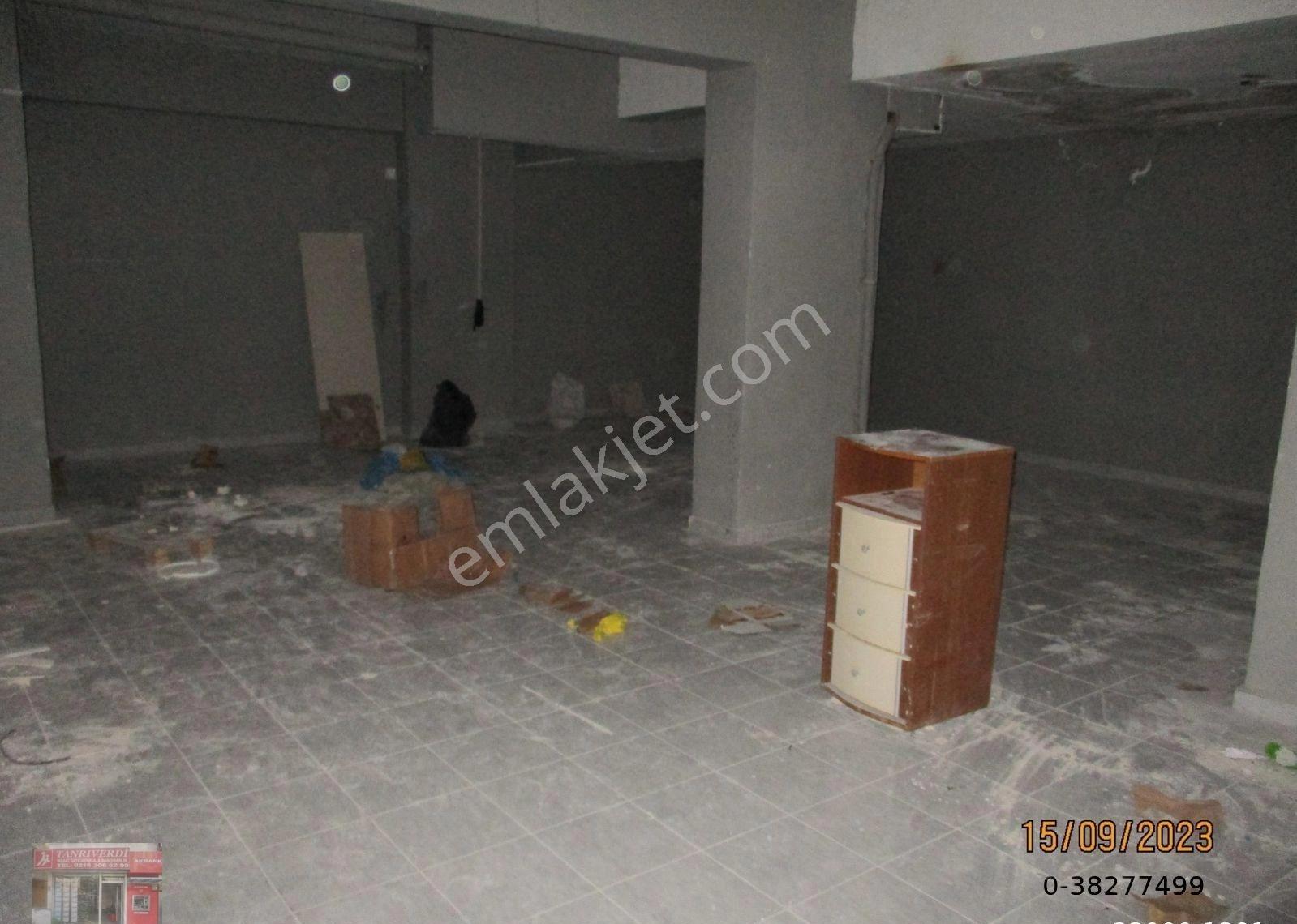 Yakacık Cumhuriyet Mahallesinde Kiralık Dükkan - Görsel 16