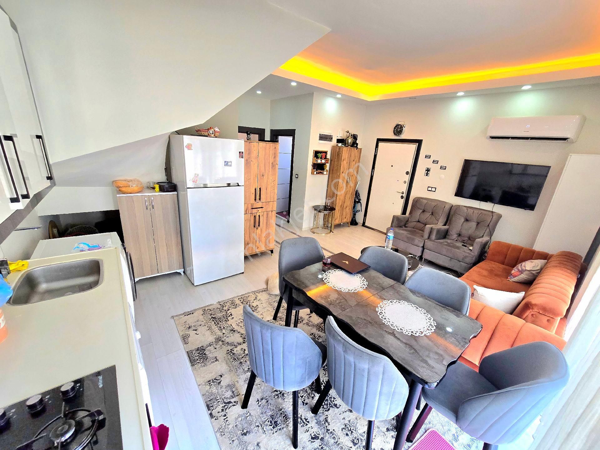 Varsak Aydoğmuş'ta Cadde Üstü Geniş Ferah 3+1 Loft Daire - Görsel 2