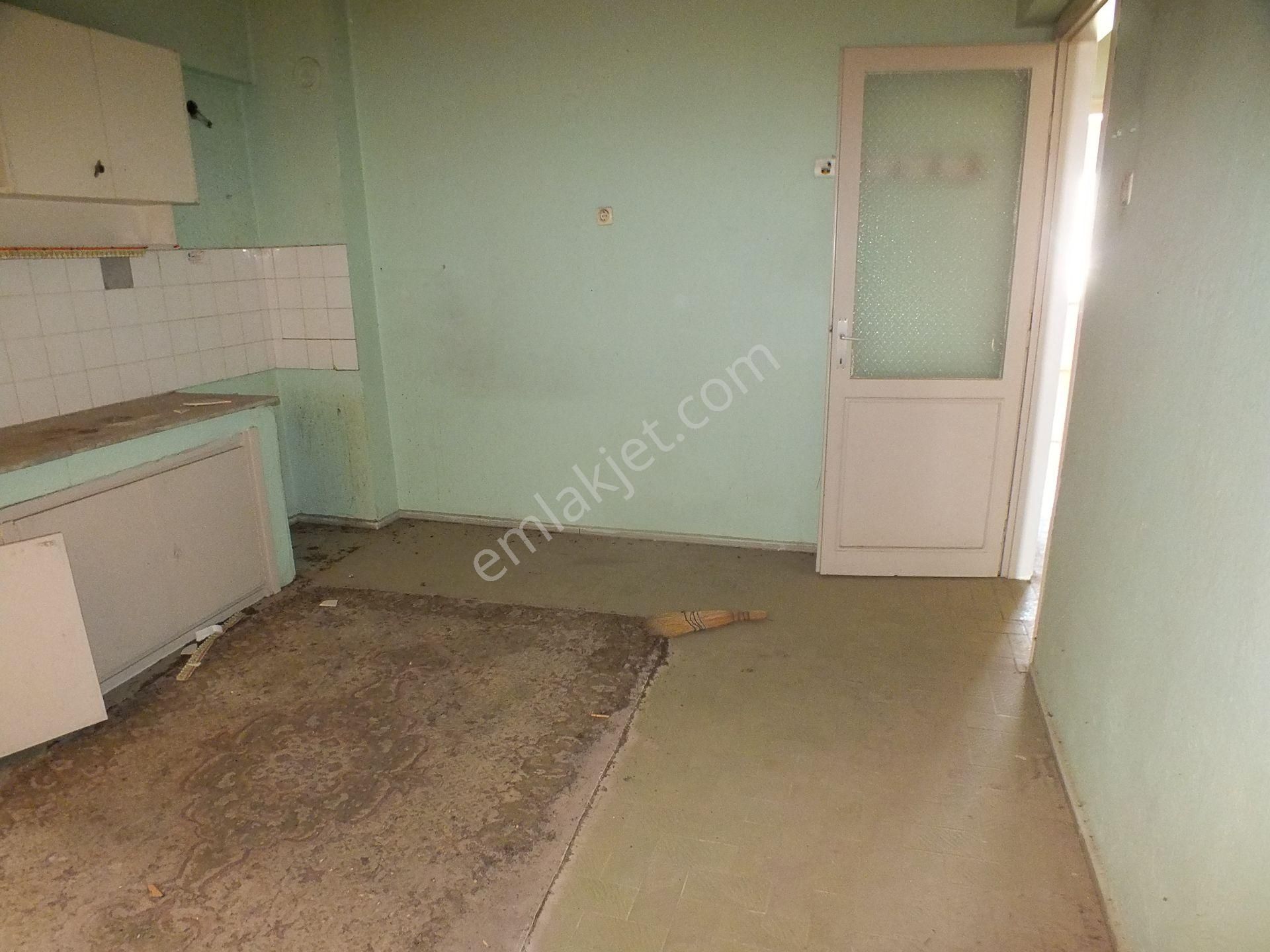521 Yeni Mahalle Ordu Caddesi Üzerinde Satılık Daire - Görsel 5