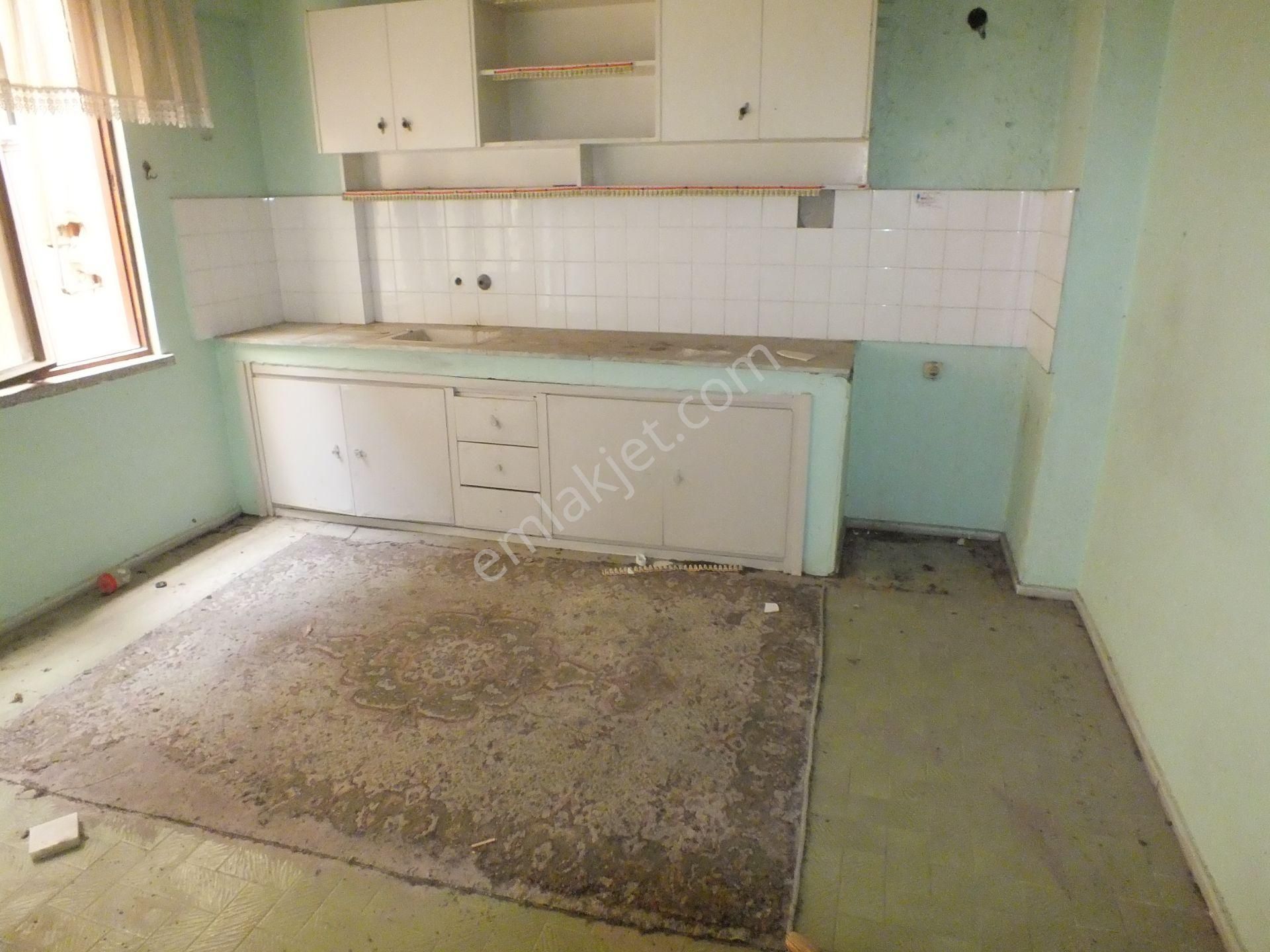 521 Yeni Mahalle Ordu Caddesi Üzerinde Satılık Daire - Görsel 2