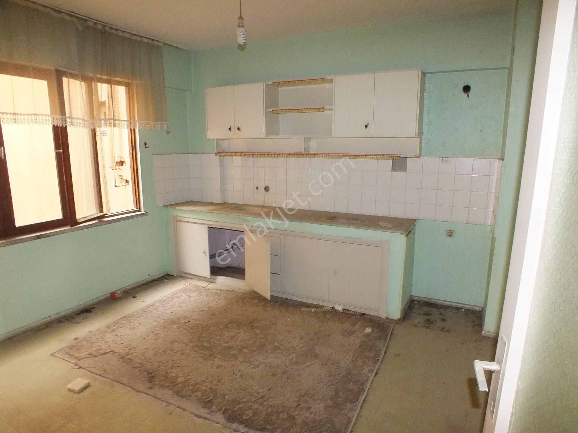 521 Yeni Mahalle Ordu Caddesi Üzerinde Satılık Daire - Görsel 3