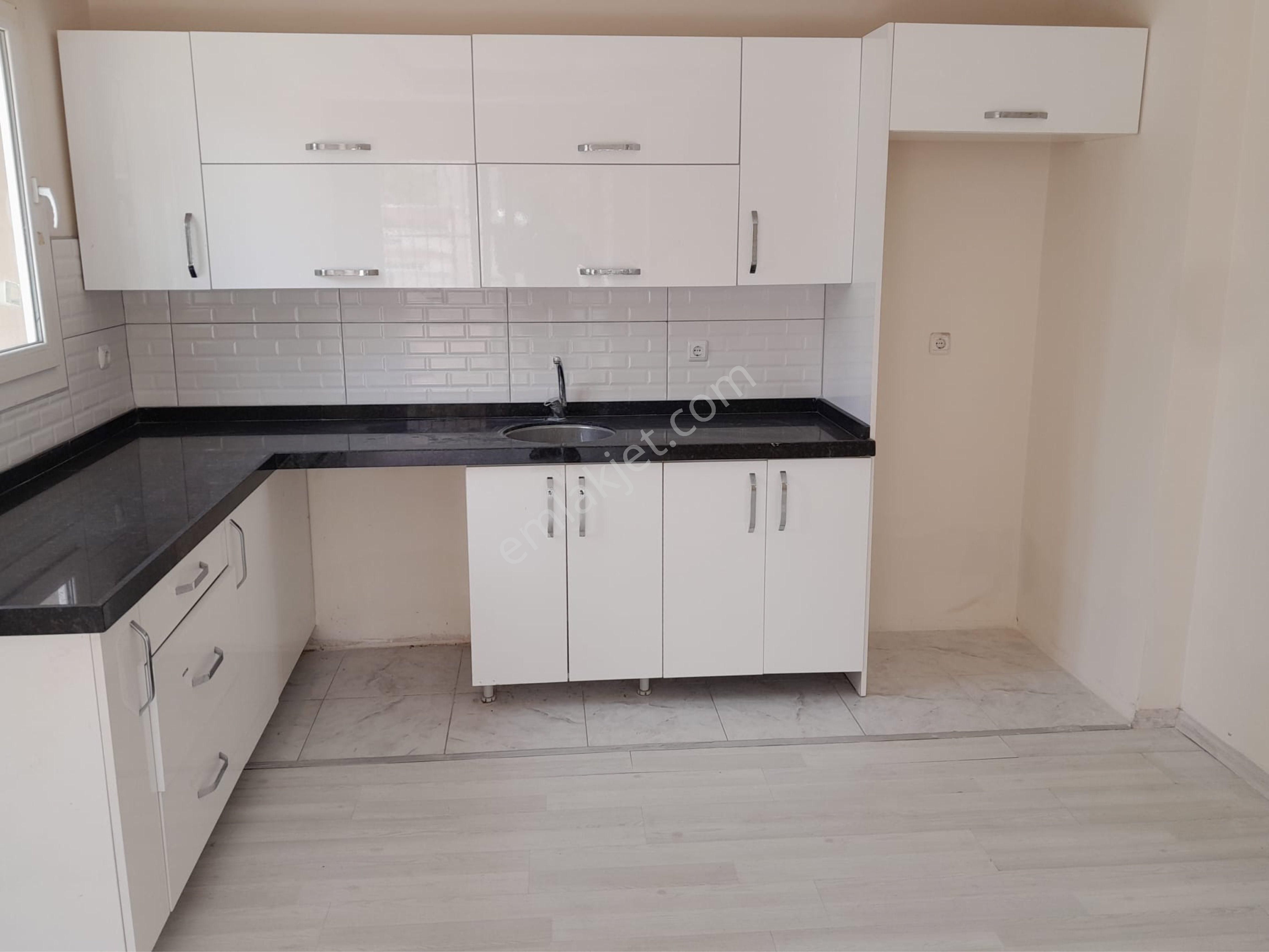 Yüzüncüyılda Yapılı 2+1 Cazip