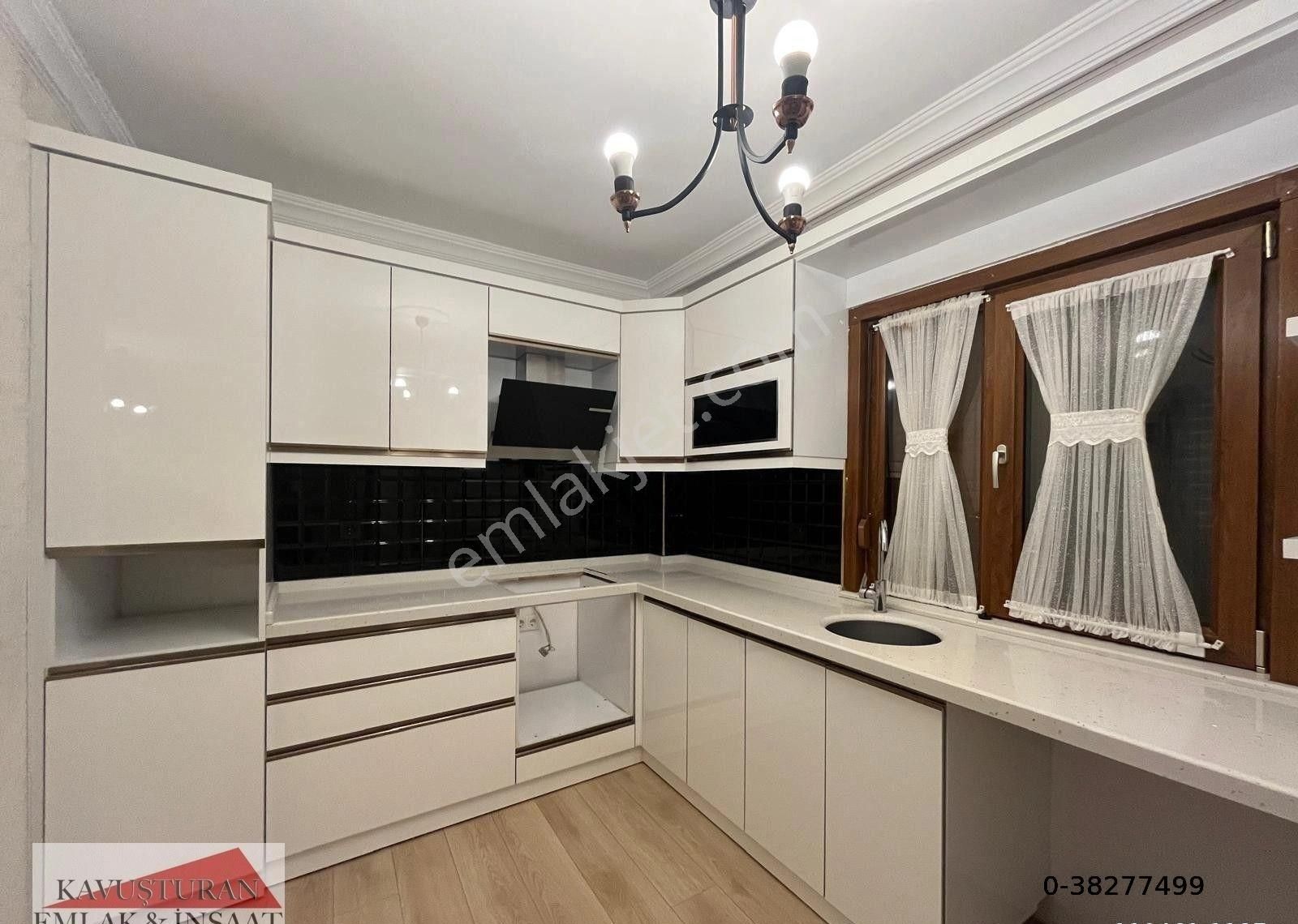 Kavuşturan Emlak'tan Güre'de Havuzlu Site'de Satılık Fırsatvilla