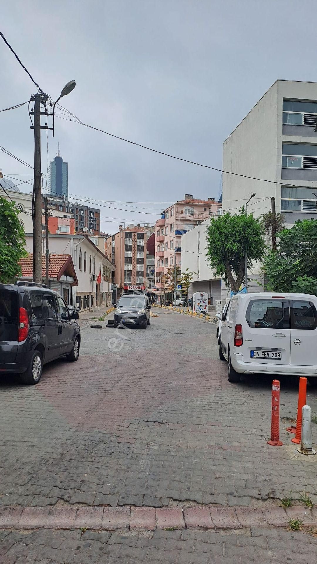 Kağıthane Ortabayır Da Kiralık 1+0 .geniş Balkonlu Temiz Daire Temiz Daire