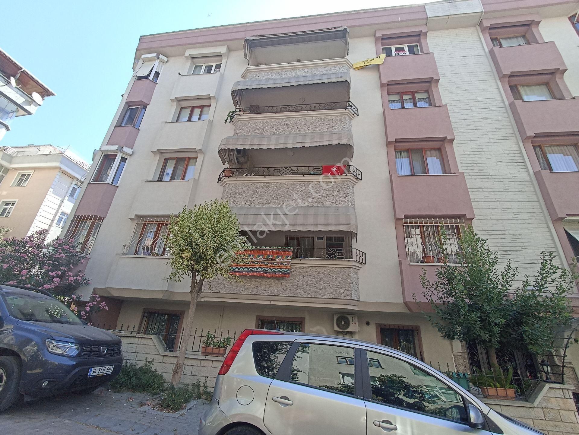 Ambarlı Çelik Sokakta Çift Girişli 220 M2 5+2 Asansörlü Dubleks