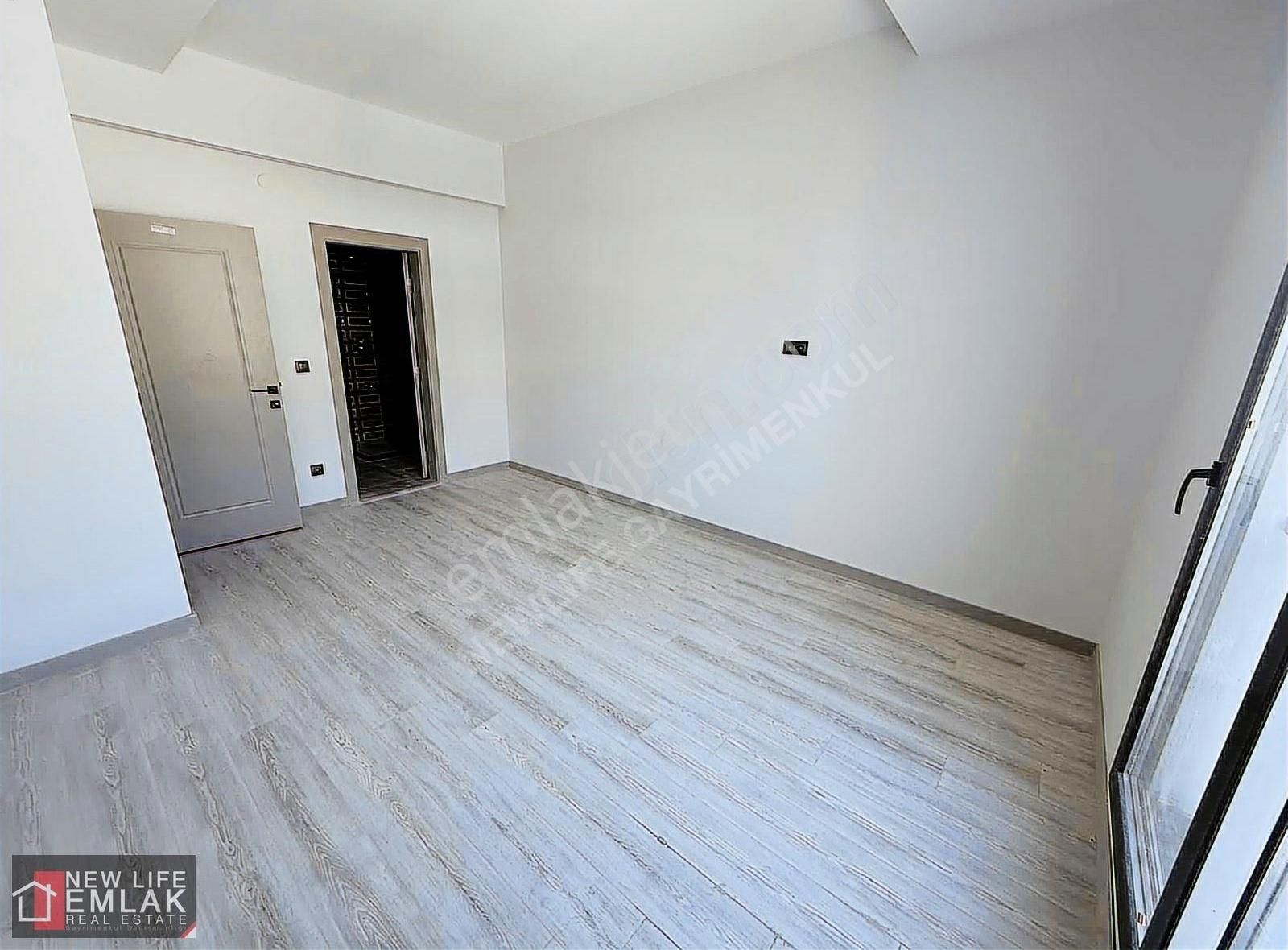 Kuşadasında Elit Sitede Uygun Fiyatlı Satılık Lüxs Daire - Görsel 8