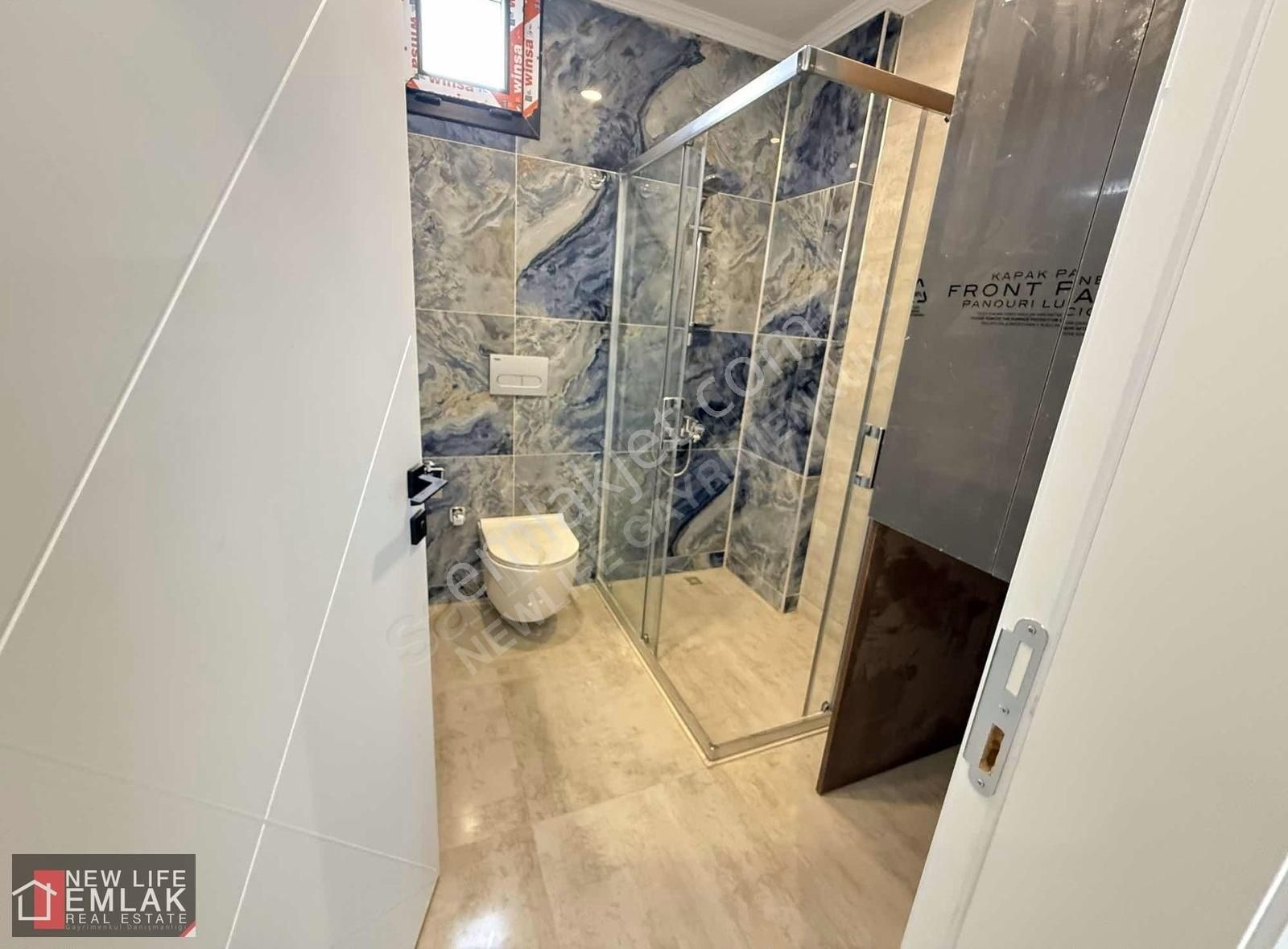 Kuşadası Merkezde Acil Satılık Havuzlu Sitede Daire - Görsel 21