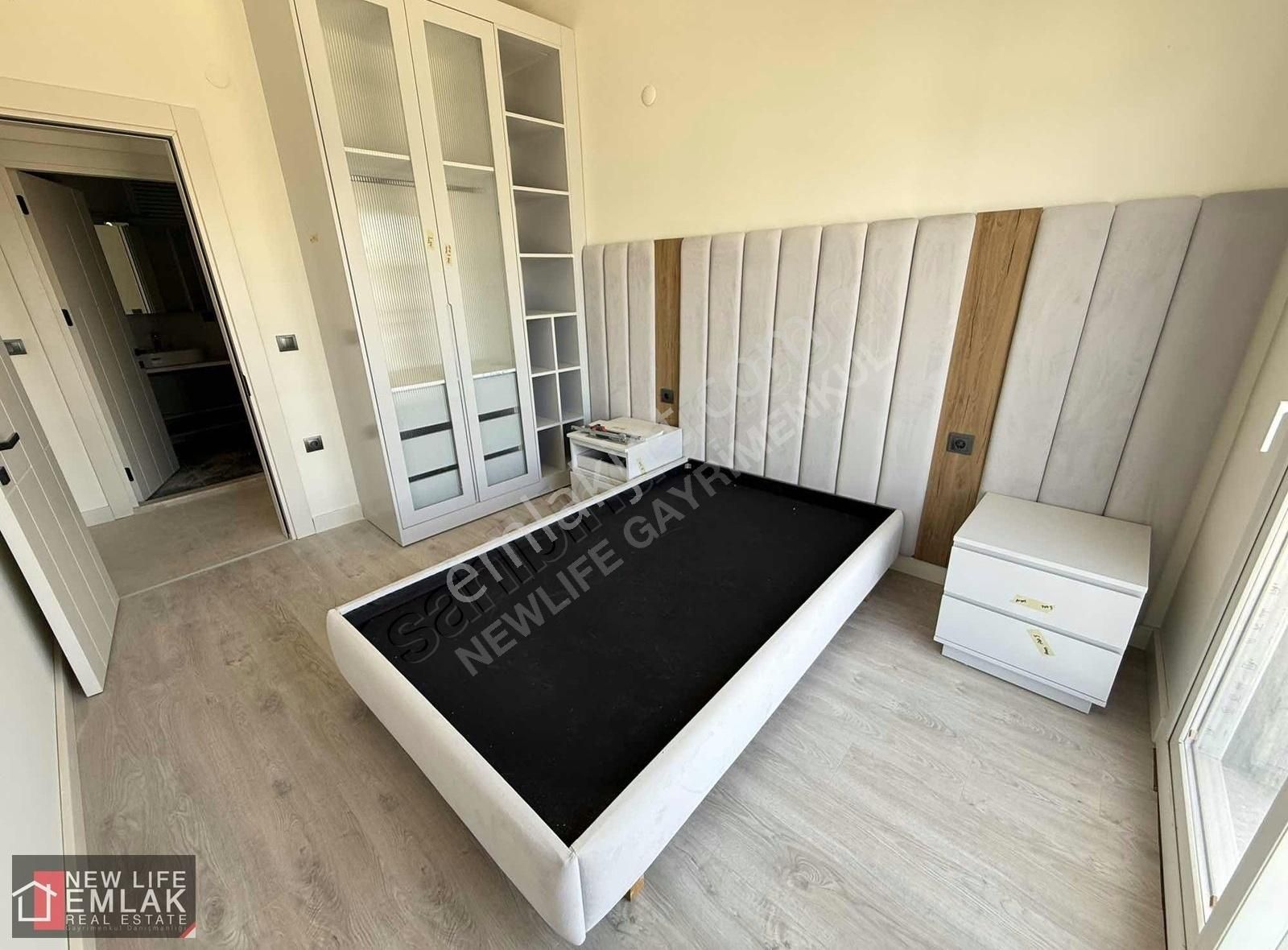 Kuşadasında Havuzlu Asansörlü Sitede Satılık 3+1 Daire - Görsel 33