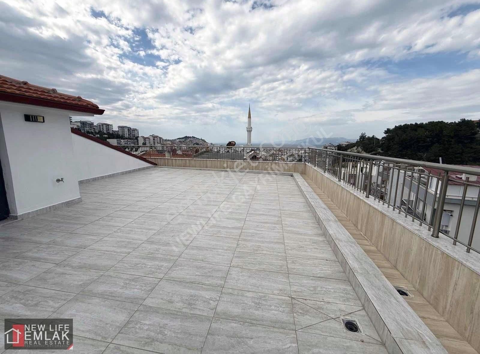 Kuşadası İkiçeşmelikte Deniz Manzaralı Satılık Daire Dubleks - Görsel 11