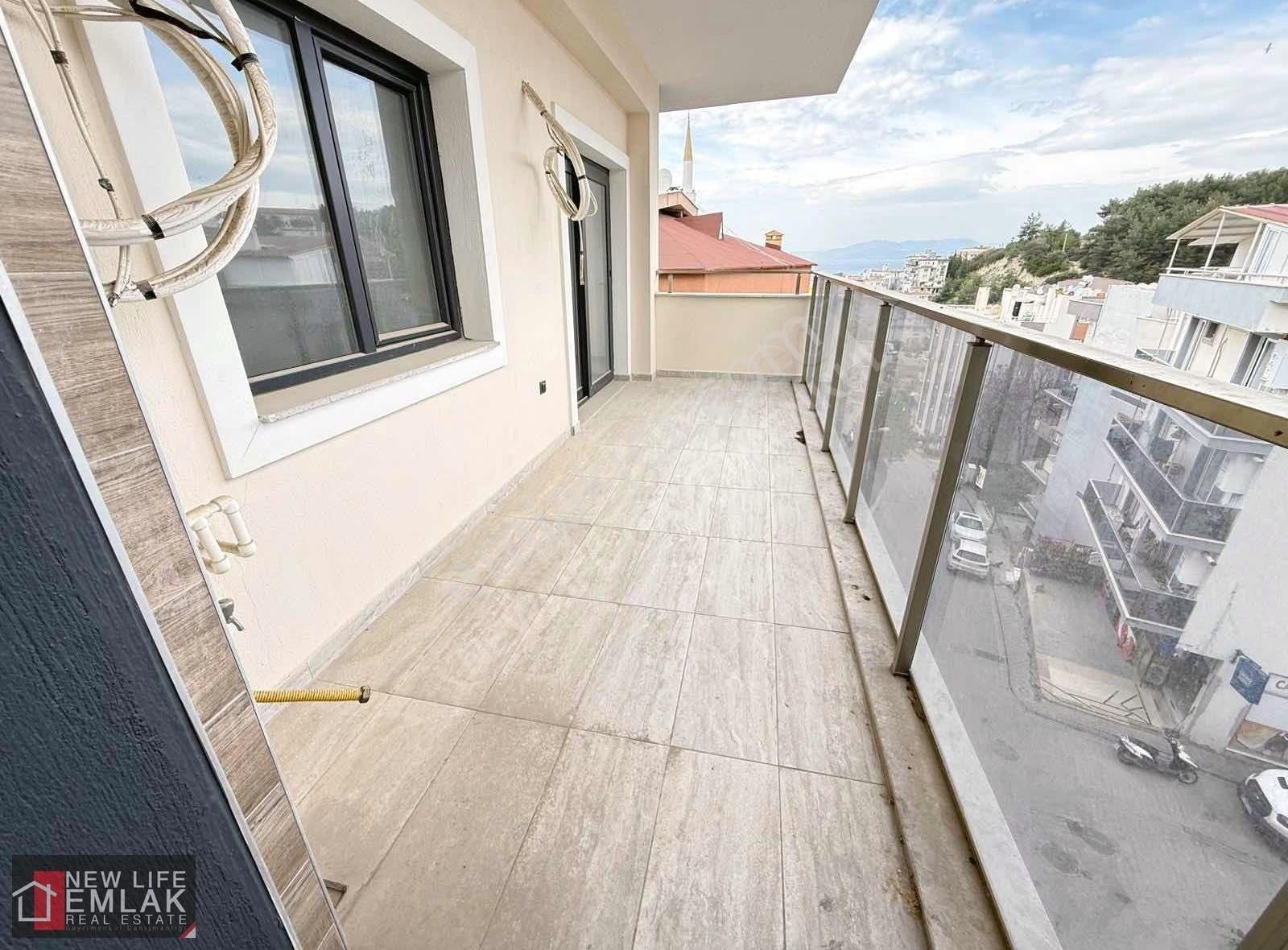 Kuşadası İkiçeşmelikte Deniz Manzaralı Satılık Daire Dubleks - Görsel 5