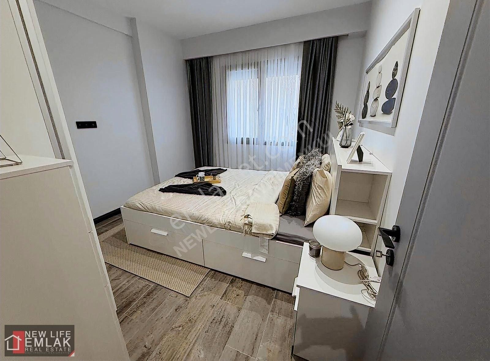 Kuşadası Merkezde Havuzlu Sitede Satılık Daire - Görsel 6