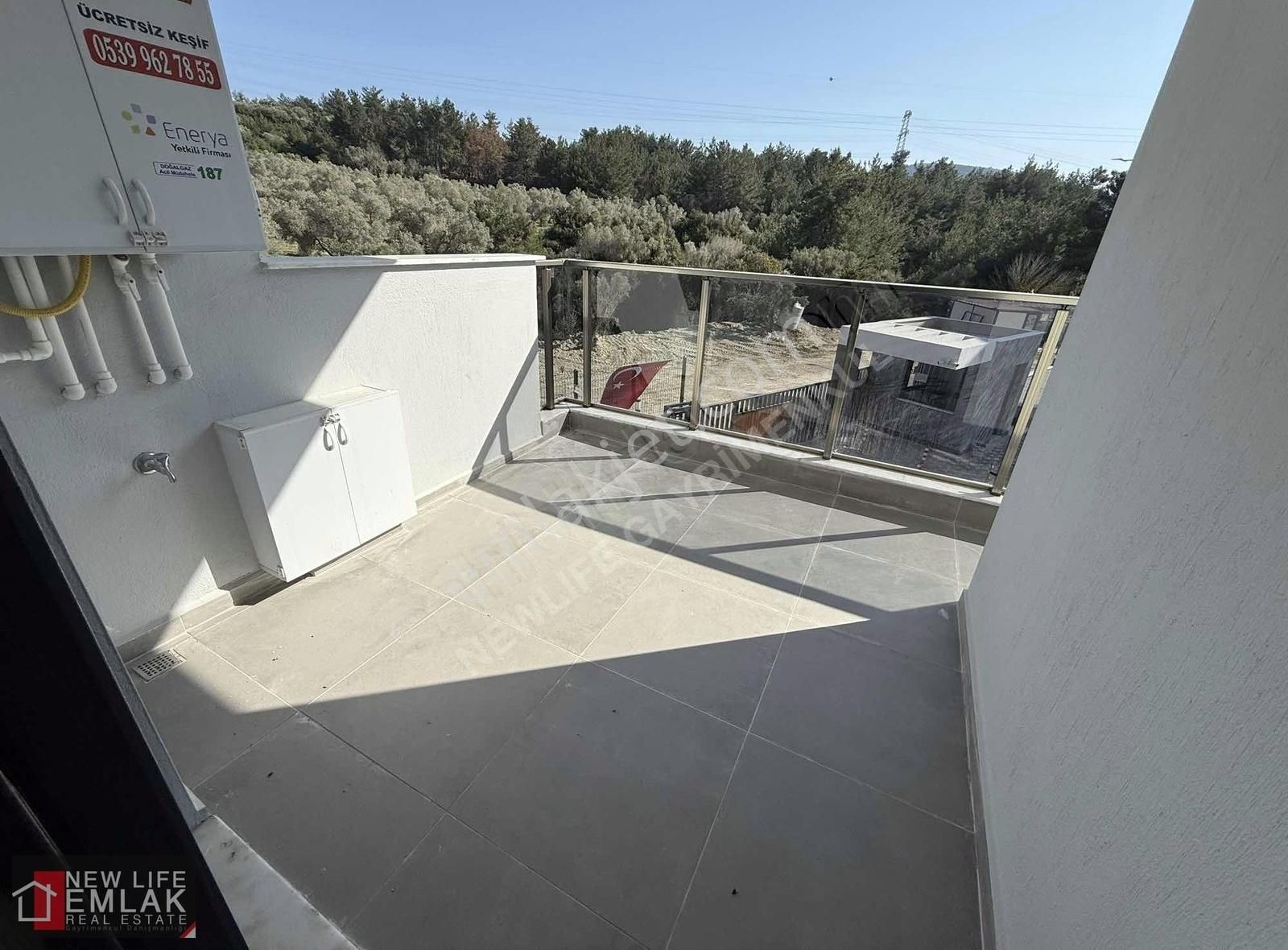 Kuşadası Garaj Arkasında Satılık 3+1 Sıfır Daire - Görsel 40