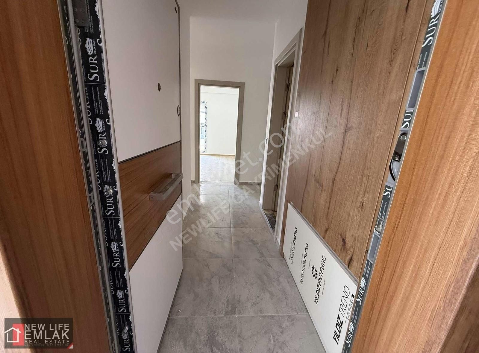 Kuşadası Garaj Arkası Satılık 3+1 Sıfır Bina - Görsel 15