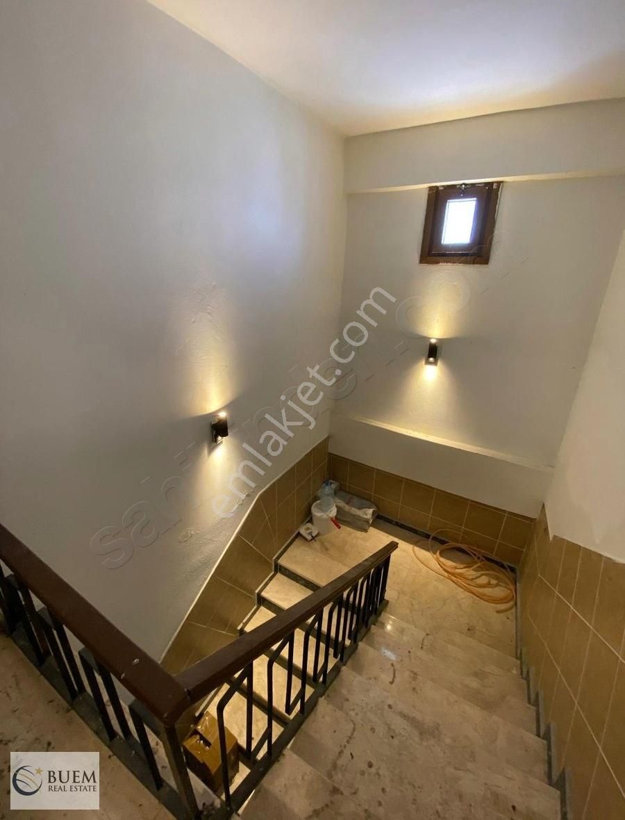 Gemlik Merkez'de 3+1 Satılık Daire...