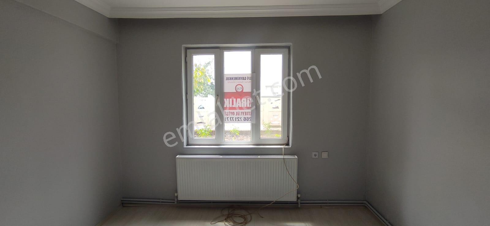 Elfi Den Yıldız Mahallesi Kiralık 2+1 Daire - Görsel 3