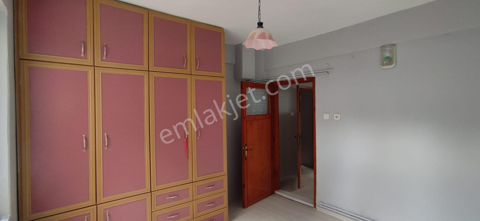Elfi Den Yıldız Mahallesi Kiralık 2+1 Daire - Görsel 6