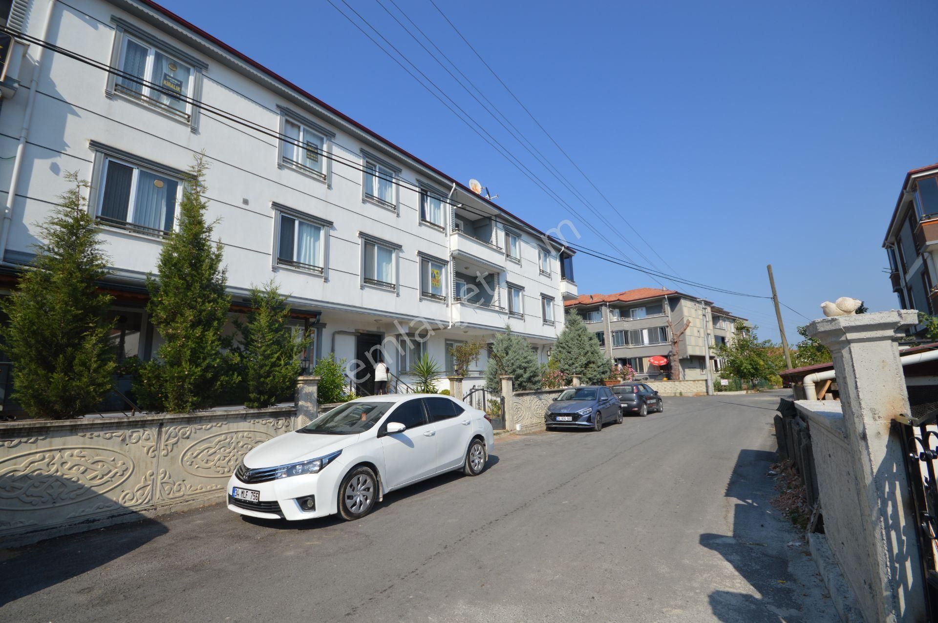 🏘️ Aileye Uygun Sakin Site İçinde Daire