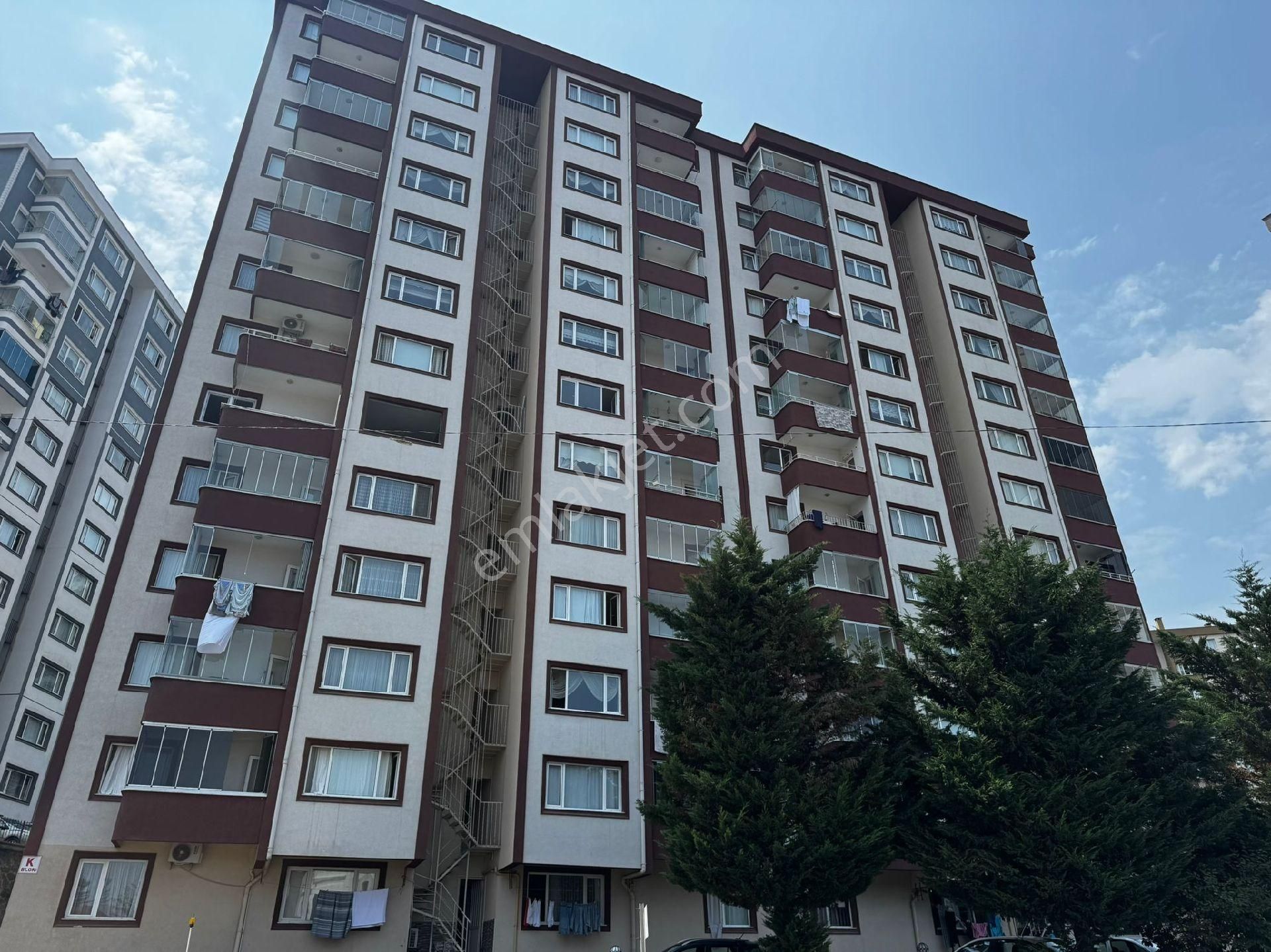 Golden Key Gayrimenkul'den Pelitli Mah.'de Satılık Eşyalı Daire