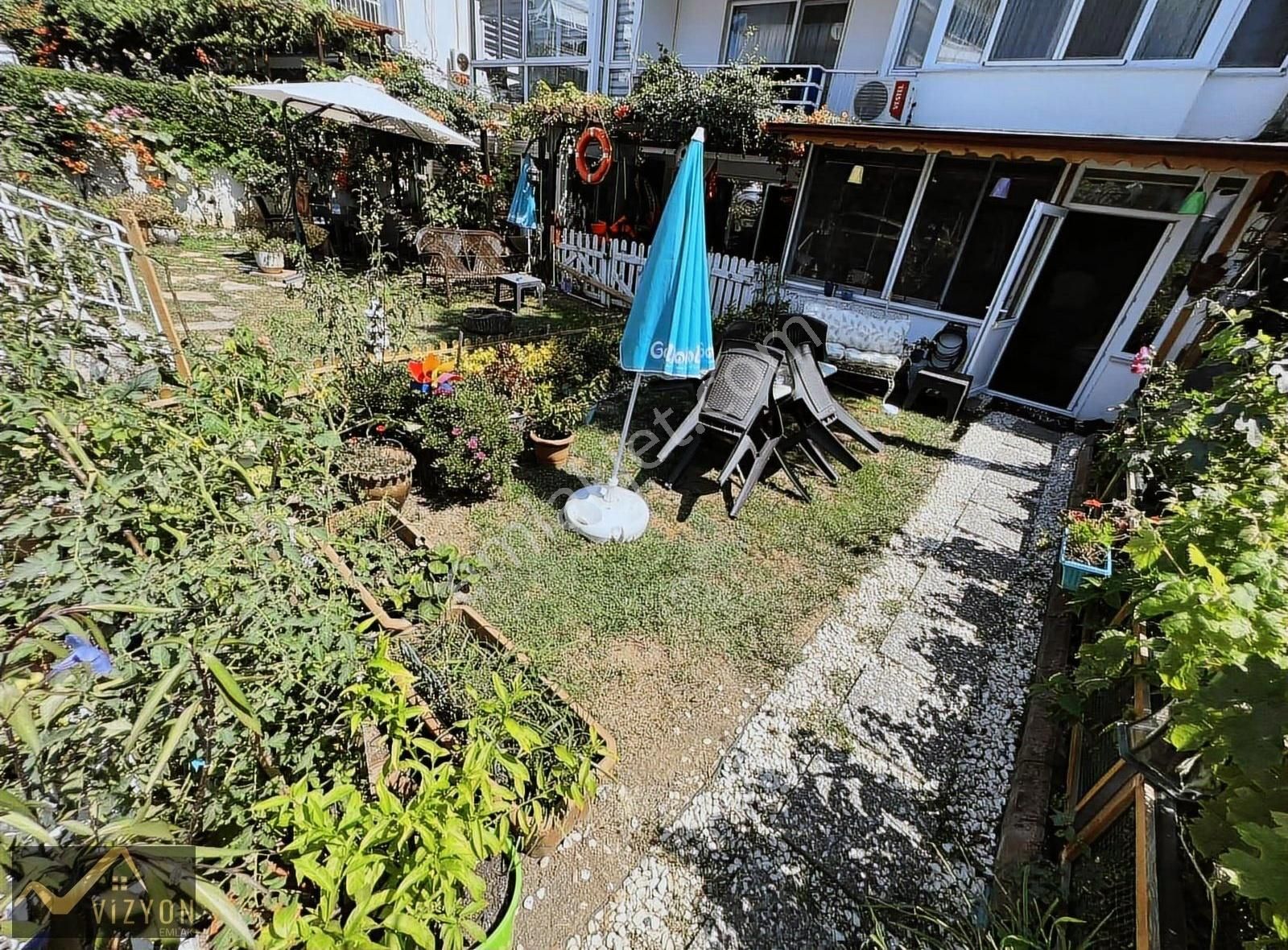 Vizyon Emlak'tan Site İçerisinde Bahçe Kullanımlı Denize Sıfır - Görsel 21