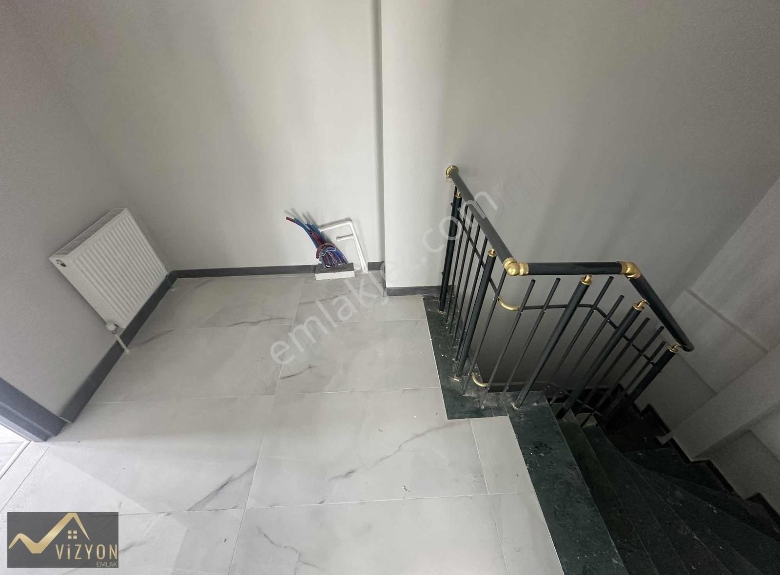 Vizyon Emlaktan 4+1 240 M2 Site İçi Sahile Yürüme Mesafesi - Görsel 7