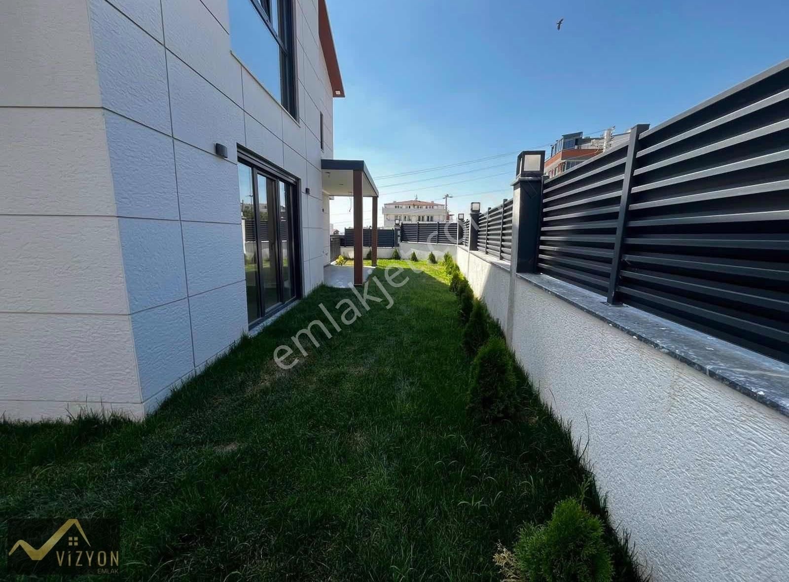 Vizyon Emlak Tan Site İçi Tam Müstakil Villa 6+2 - Görsel 6