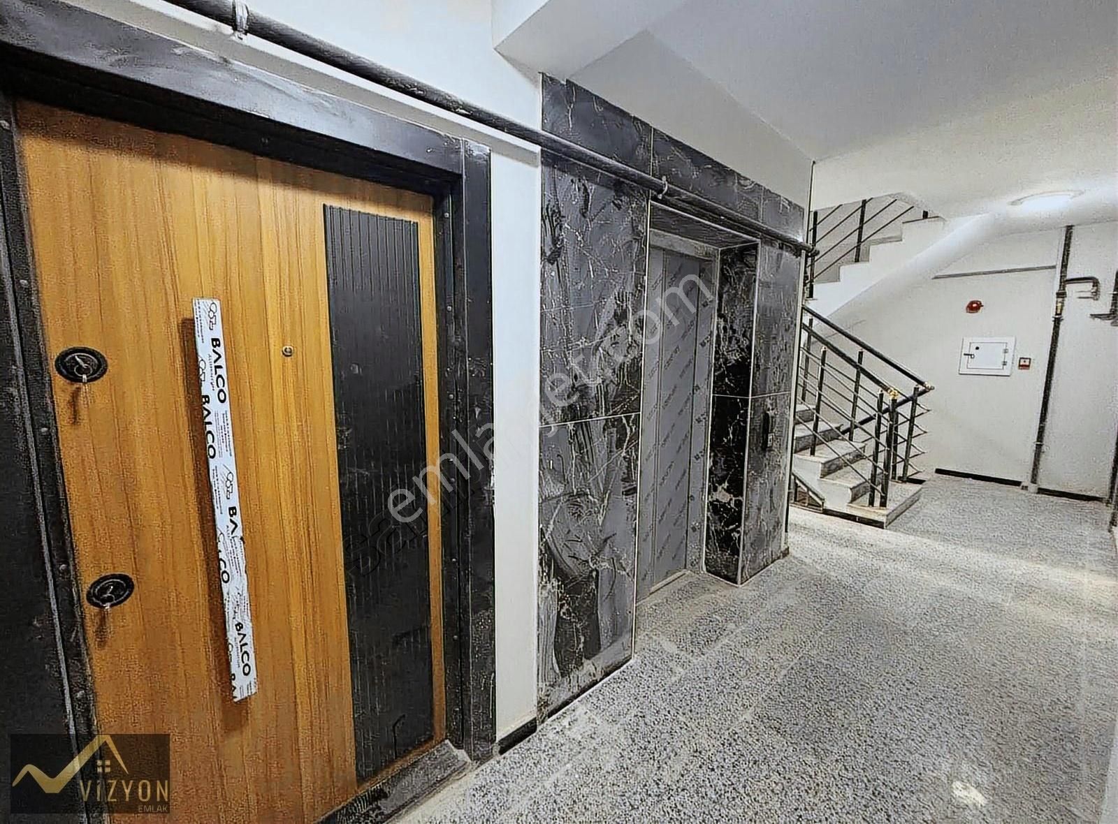 Emeğin En Nezih Konumunda | 2+1, 110 M² Ara Kat | Asansörlü - Görsel 21