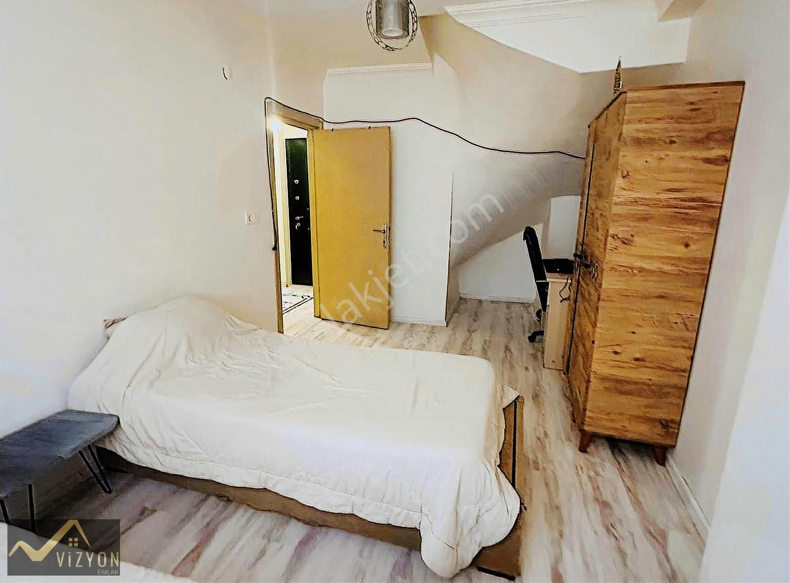 Vizyon Emlak'tan Fırsat 3+1 Üst Dublex 160 M2 İskanlı - Görsel 24