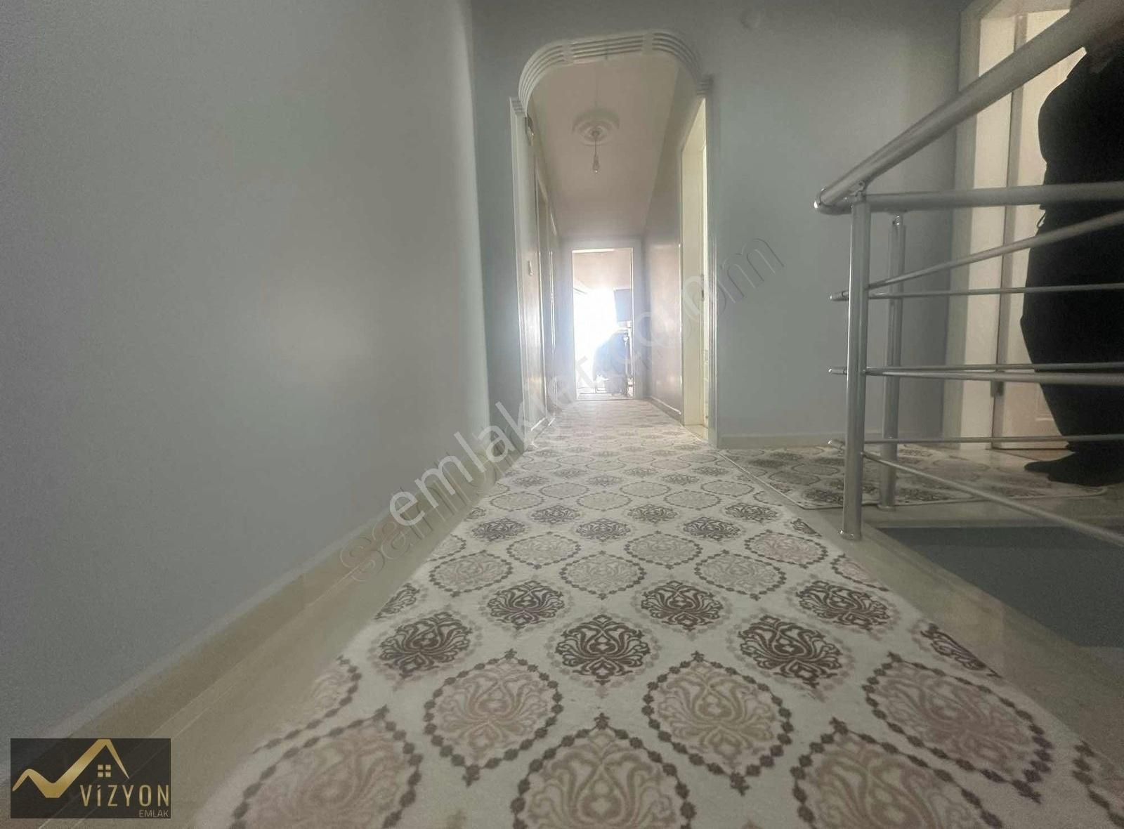 Vizyon Emlaktan İki Aileye Uygun 240 M2 Dublex 5+2 - Görsel 34