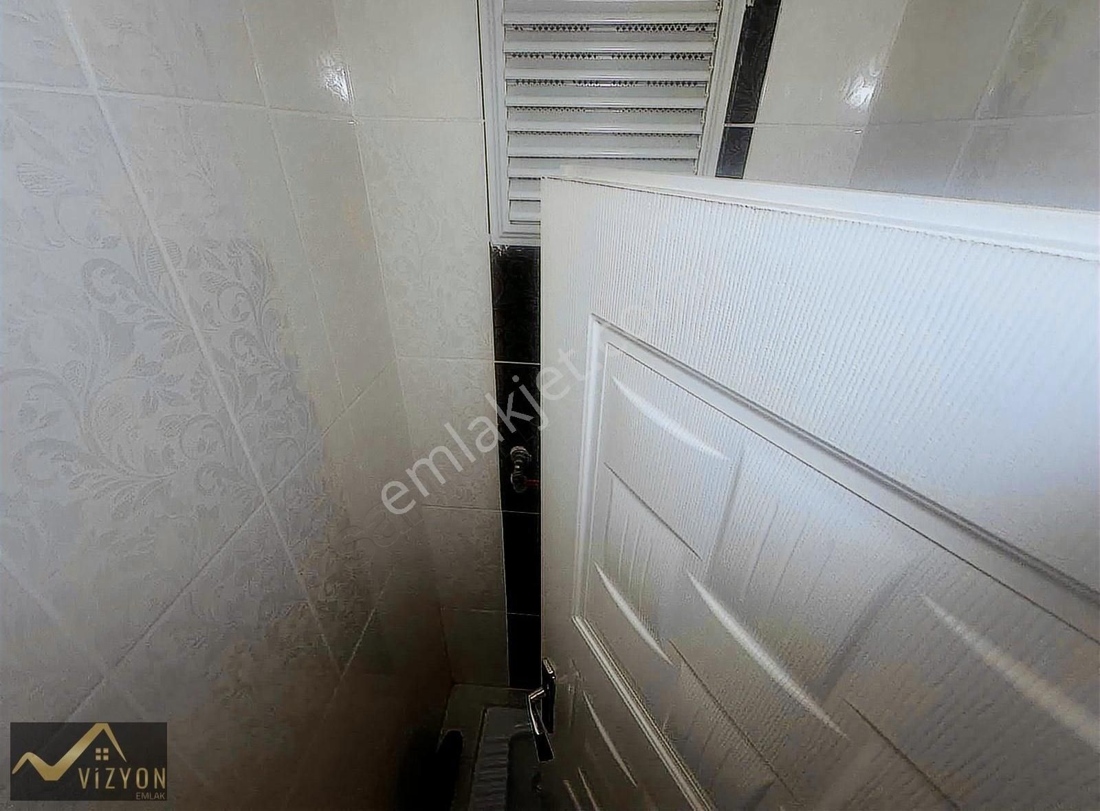 Vizyon Emlaktan İki Aileye Uygun 240 M2 Dublex 5+2 - Görsel 5