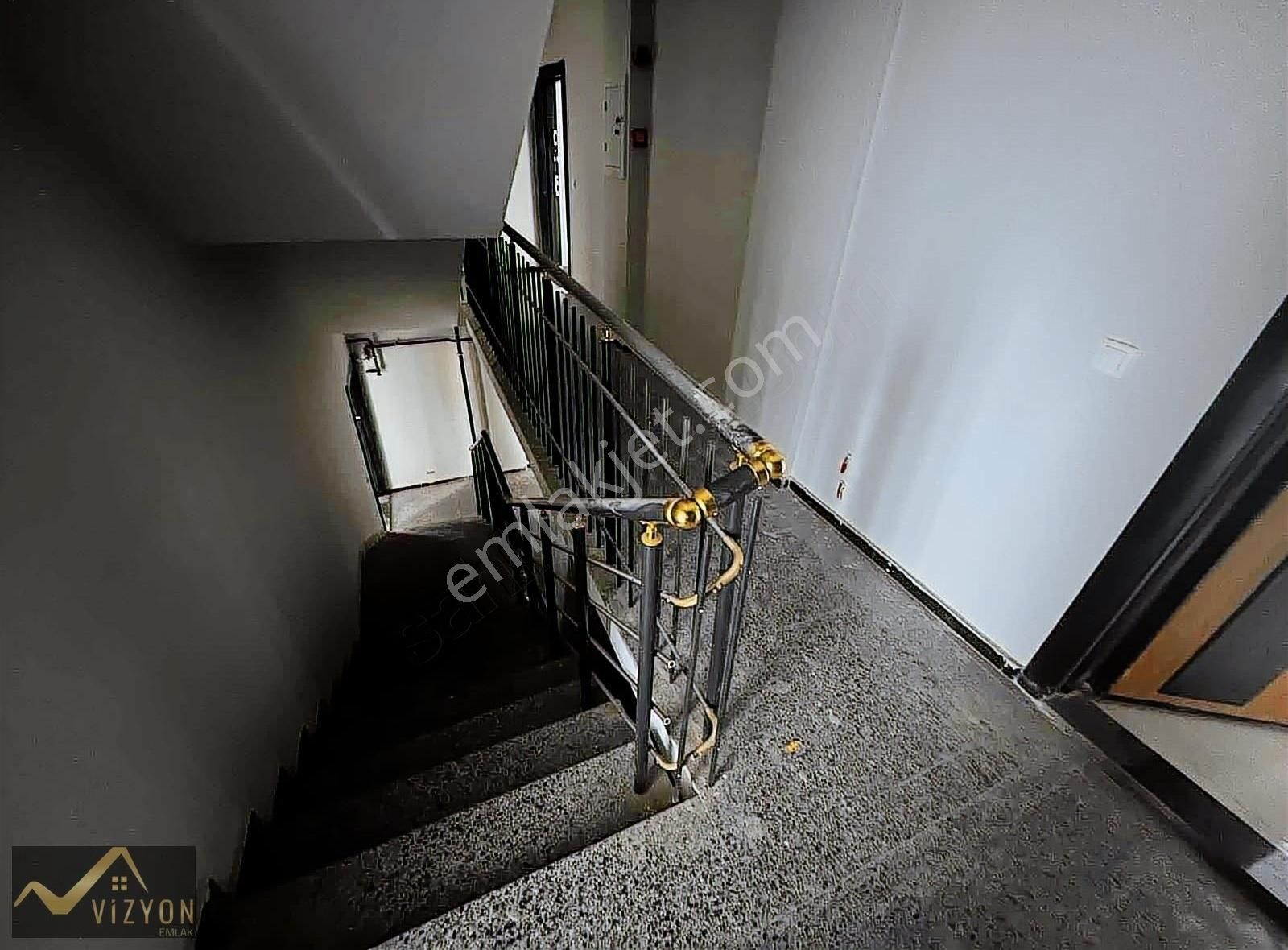 Vizyon Emlak'tan Rams City Yanı 2+1 Asansörlü Kapalı Otoparklı - Görsel 13