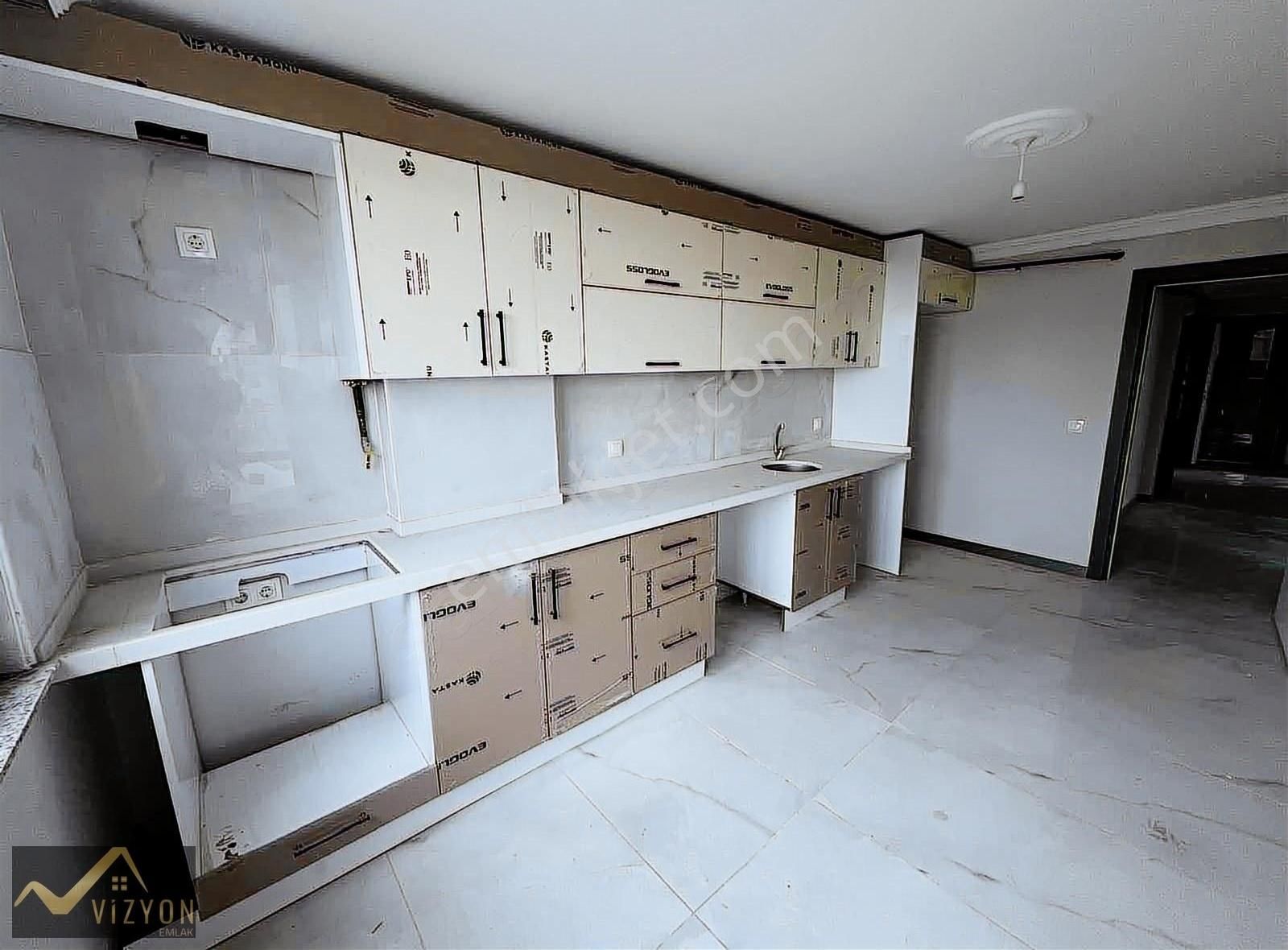 Vizyon Emlak'tan Rams City Yanı 2+1 Asansörlü Kapalı Otoparklı - Görsel 10