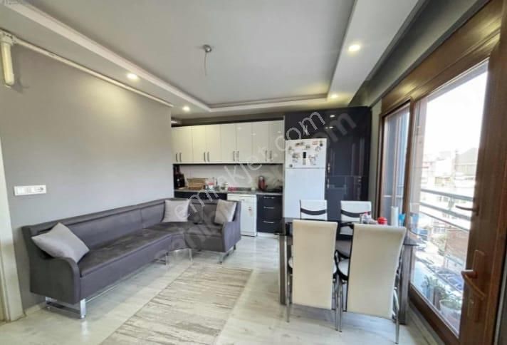 Manisa Salihli Merkezde Satılık 2+1 Doğalgaz Isıtmalı Dublex Daire