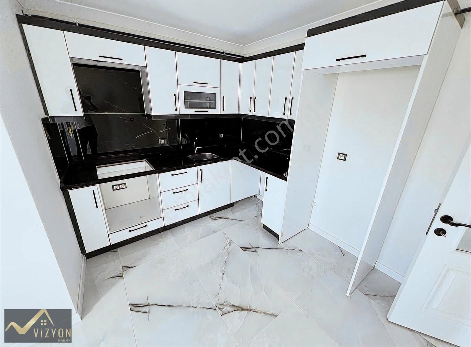 Vizyon Emlak'tan 3+1 Arakat Geniş Kullanışlı Daire - Görsel 15
