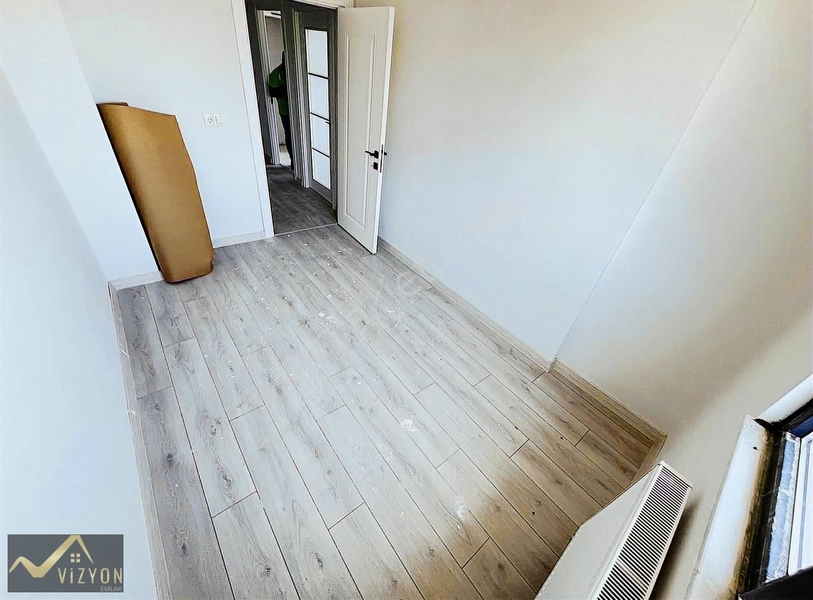 Vizyon Emlak'tan Emek Mh Marmaraya Yakın 4+1 Çatı Dubleksi - Görsel 13
