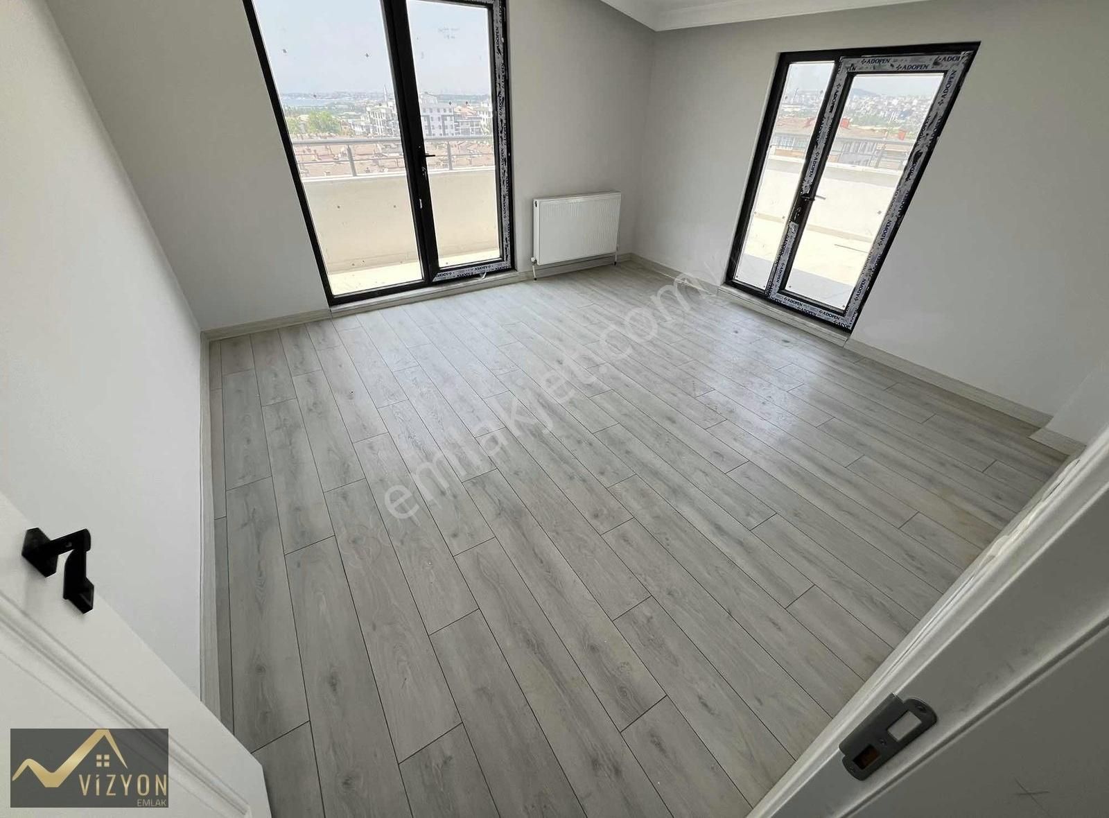 Vizyon Emlak'tan Emek Mh Marmaraya Yakın 4+1 Çatı Dubleksi - Görsel 32