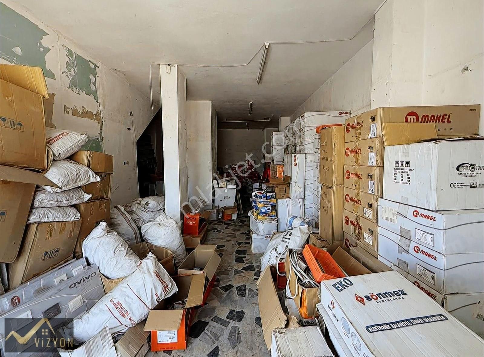 Vizyon Emlak'tan Merkezi Konumda Satılık 55 M Dükkan