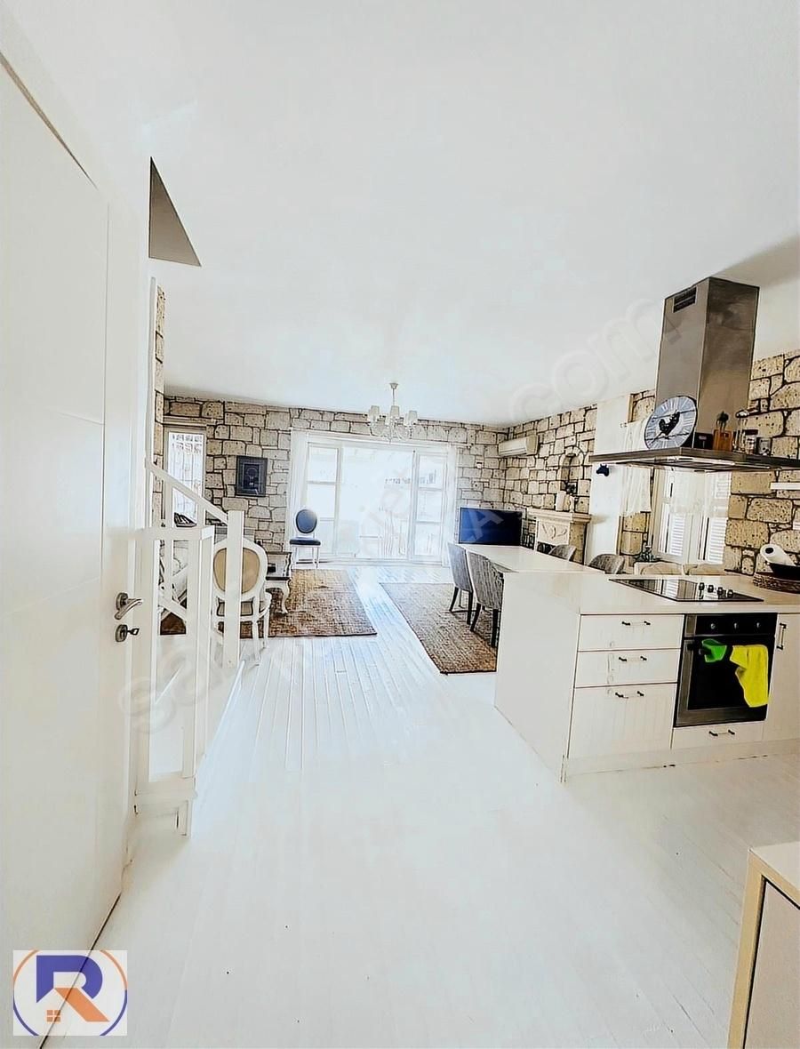 Royalden Alaçatı Merkeze Yürüme Mesafesinde Satılık Villa - Görsel 6