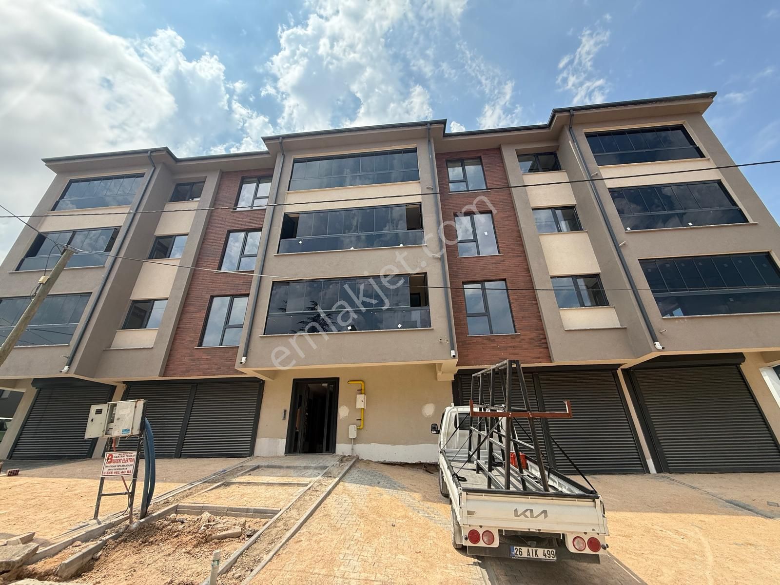 Şehir Hastanesi Manzaralı Yüksek Kredili Yatırımlık 1+1/ Bu-117